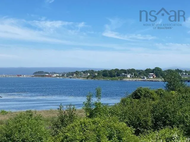 264 Brighton Road, Lockeport Ns B0t 1l0, 4 Bedrooms Bedrooms, ,2 BathroomsBathrooms,Residential,For Sale,Brighton,202502310