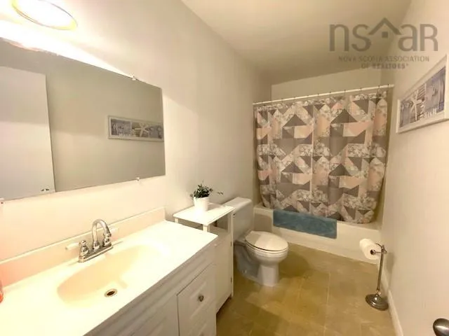 264 Brighton Road, Lockeport Ns B0t 1l0, 4 Bedrooms Bedrooms, ,2 BathroomsBathrooms,Residential,For Sale,Brighton,202502310