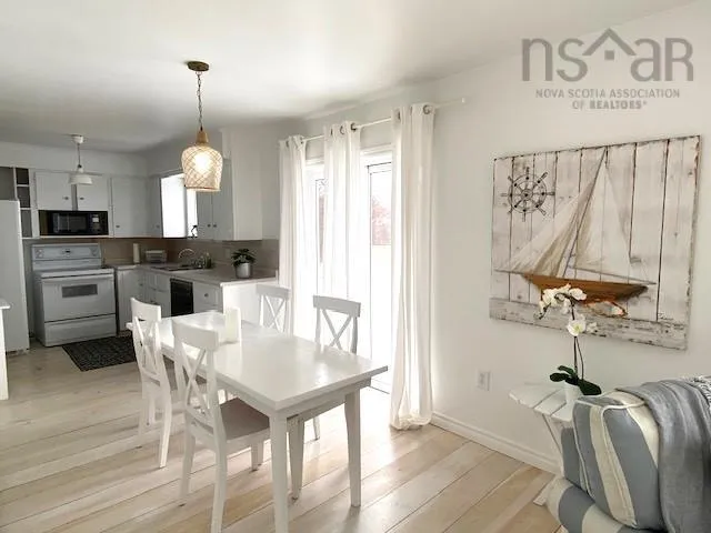 264 Brighton Road, Lockeport Ns B0t 1l0, 4 Bedrooms Bedrooms, ,2 BathroomsBathrooms,Residential,For Sale,Brighton,202502310