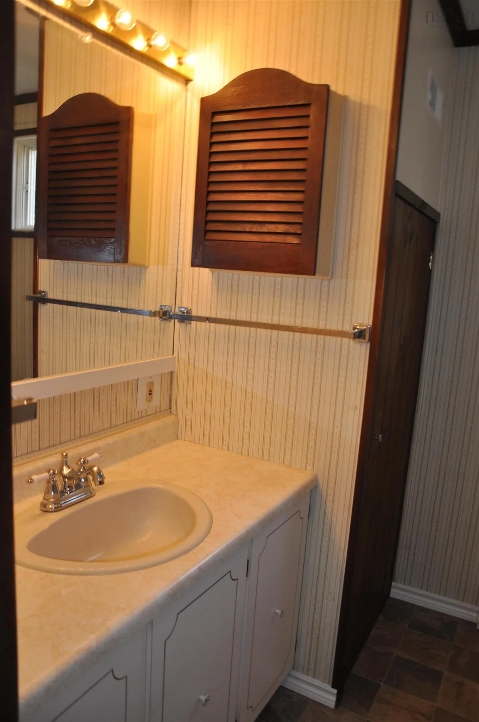 3 Patricia Drive E, New Minas, NS B4N 5L3, 3 Bedrooms Bedrooms, ,1 BathroomBathrooms,Residential,For Sale,Patricia,202518921