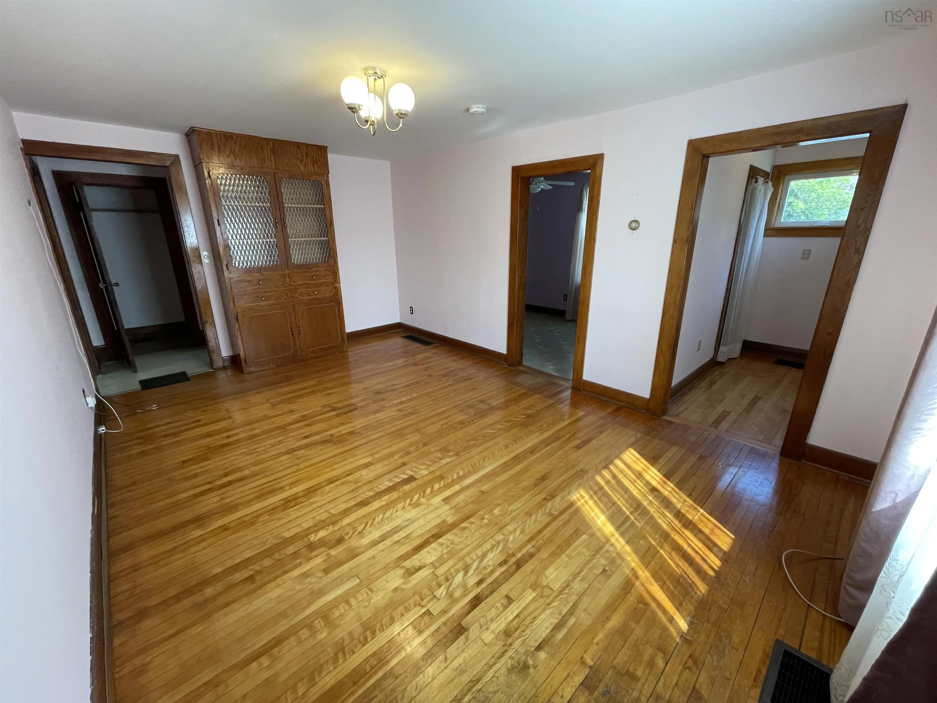 12 Wendy Street, Westmount, NS B1R 1Y2, 2 Bedrooms Bedrooms, ,1 BathroomBathrooms,Residential,For Sale,Wendy,202520036