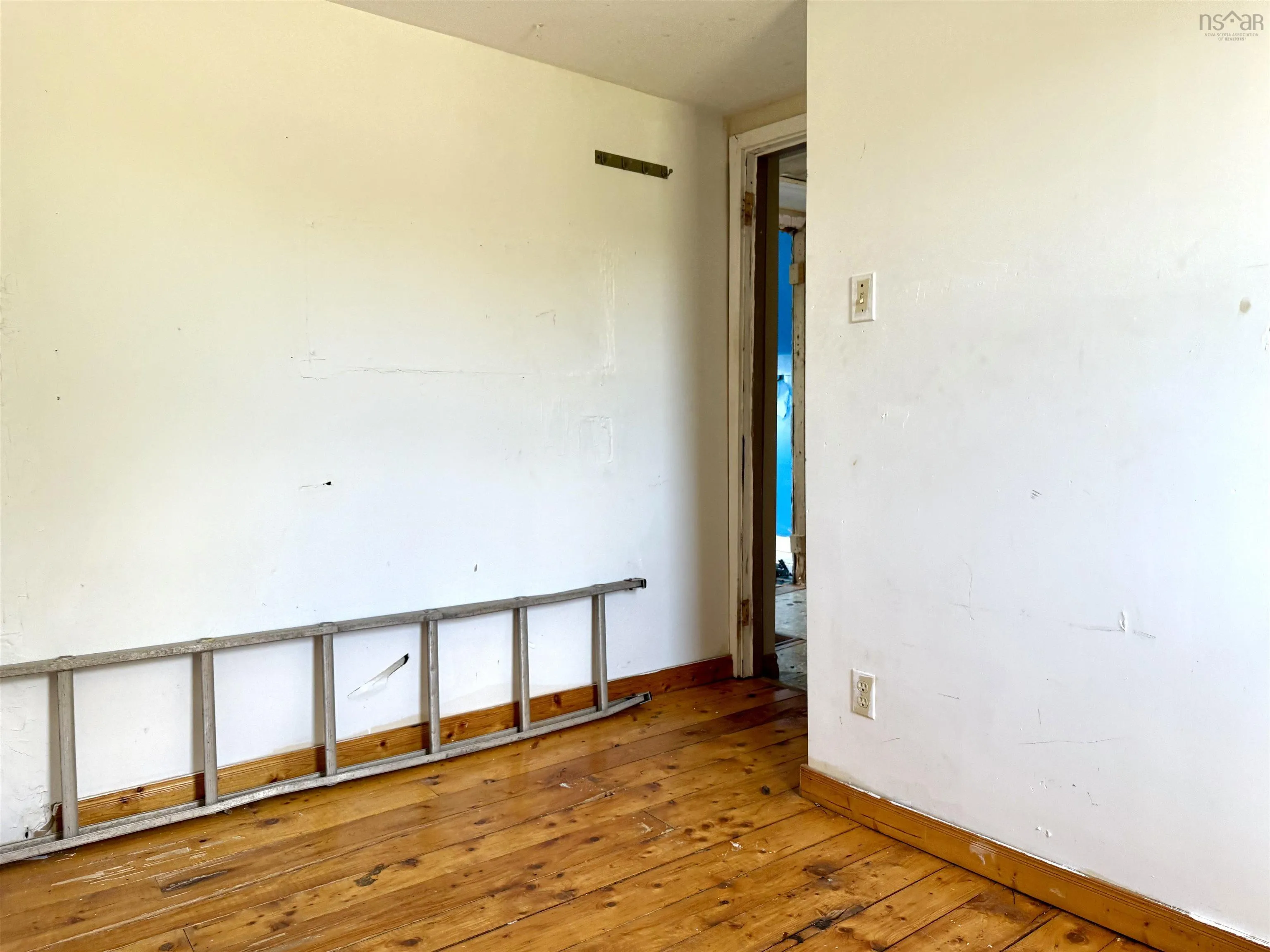 221 Mcgee Street, Springhill, NS B0M 1X0, 3 Bedrooms Bedrooms, ,1 BathroomBathrooms,Residential,For Sale,Mcgee,202520697