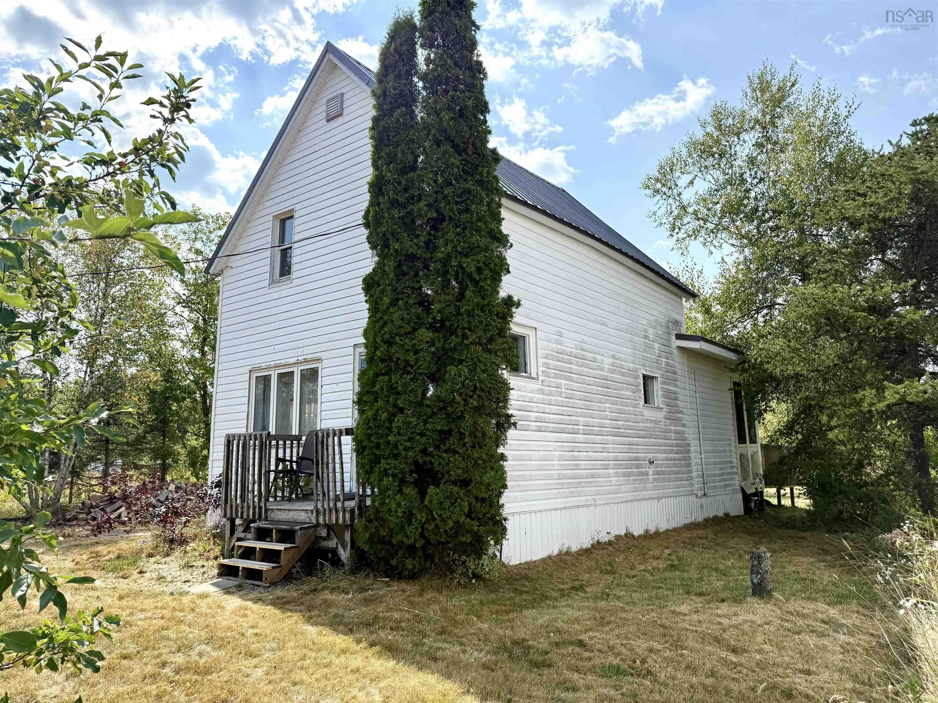 221 Mcgee Street, Springhill, NS B0M 1X0, 3 Bedrooms Bedrooms, ,1 BathroomBathrooms,Residential,For Sale,Mcgee,202520697