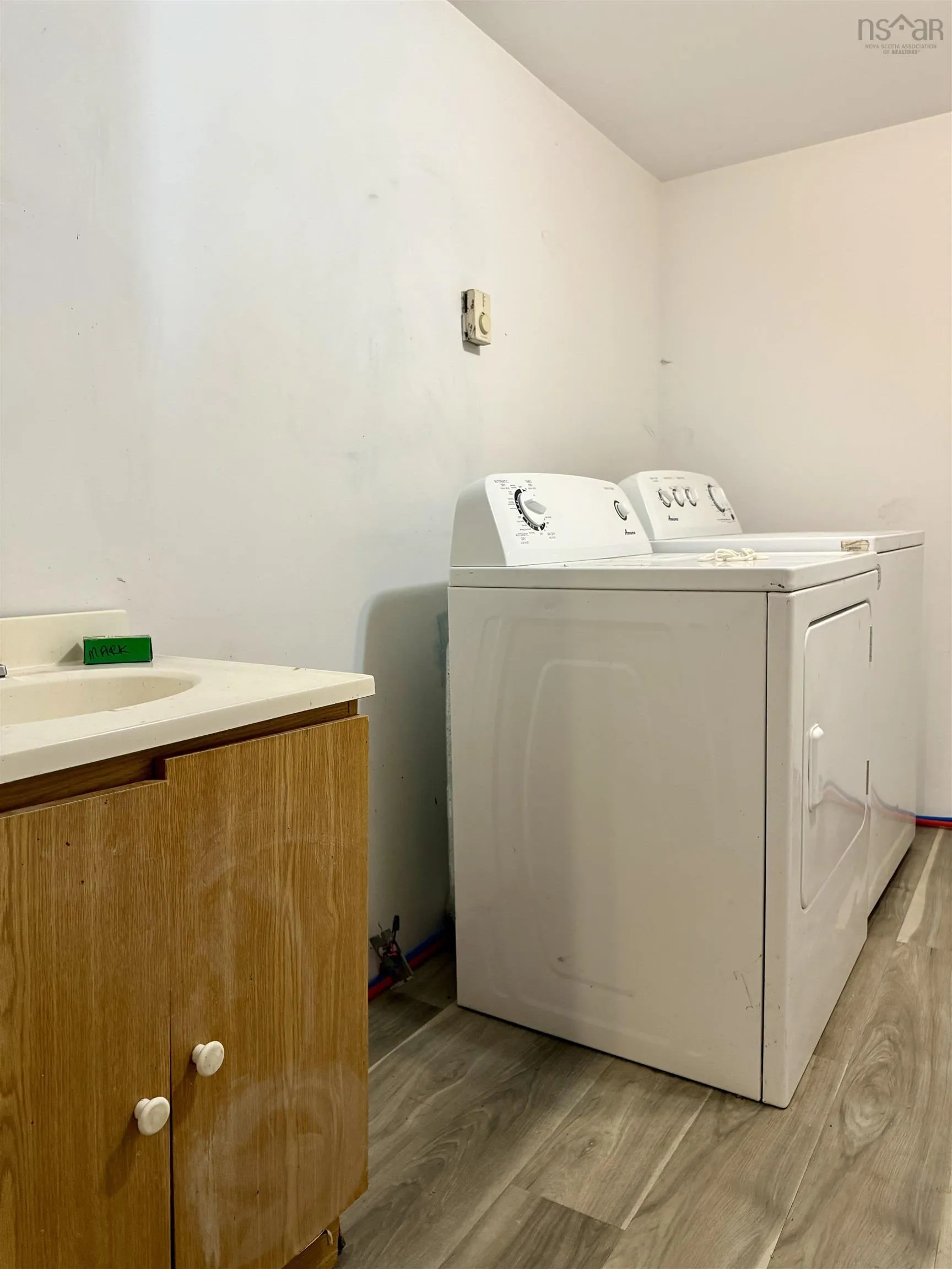 221 Mcgee Street, Springhill, NS B0M 1X0, 3 Bedrooms Bedrooms, ,1 BathroomBathrooms,Residential,For Sale,Mcgee,202520697