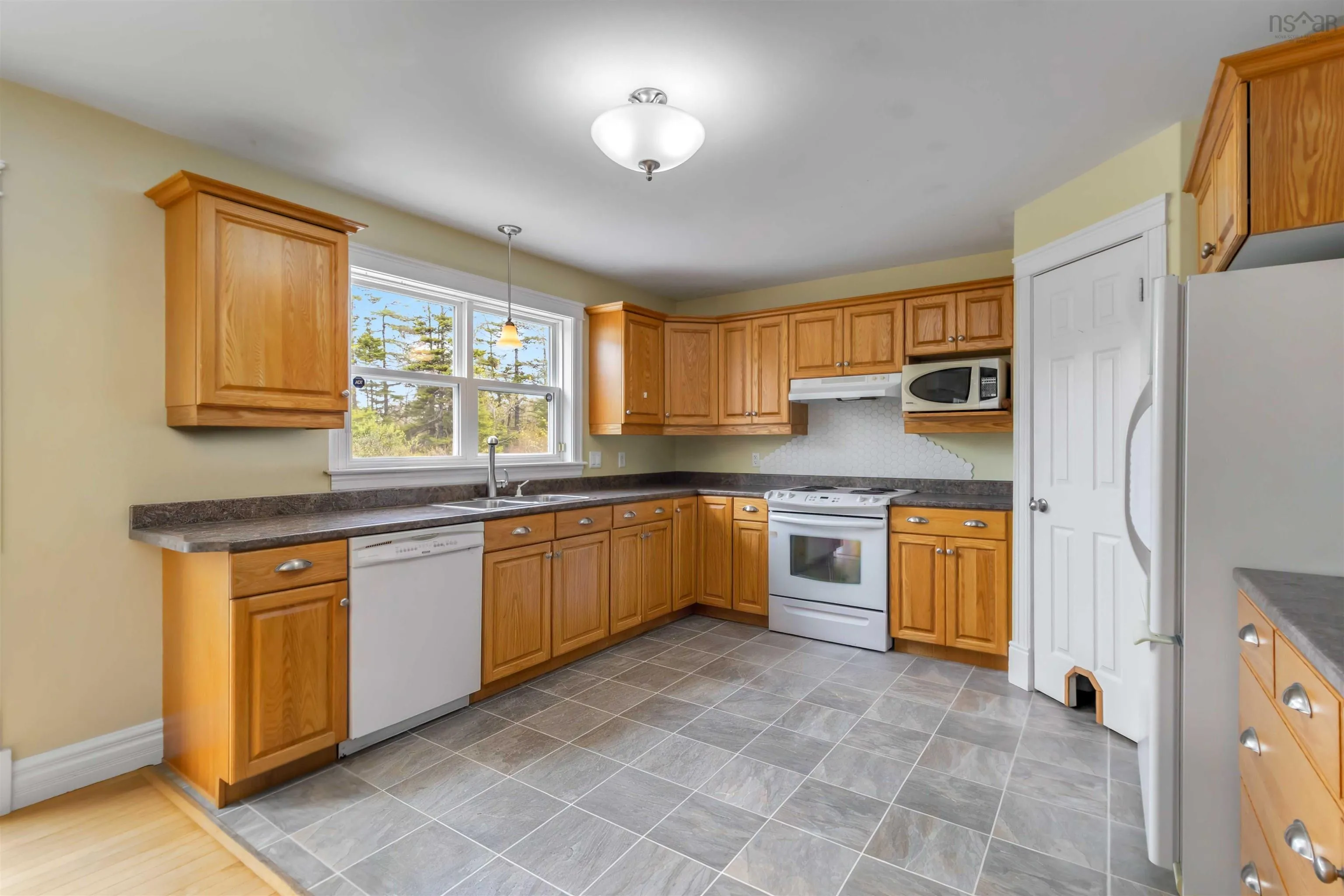 222 Whitehead Road, Harrietsfield, NS B3V 1B4, 3 Bedrooms Bedrooms, ,3 BathroomsBathrooms,Residential,For Sale,Whitehead,202511982