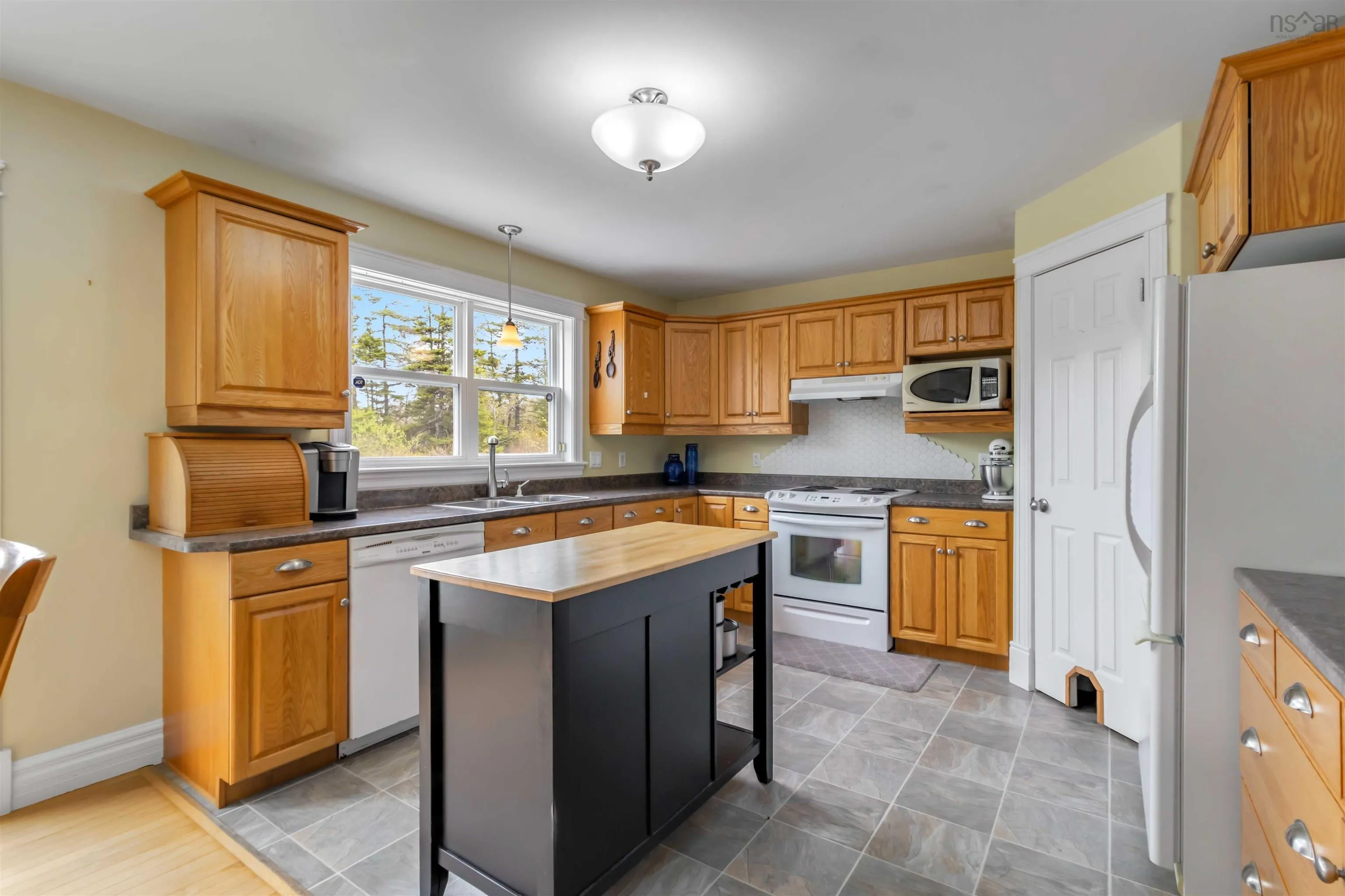 222 Whitehead Road, Harrietsfield, NS B3V 1B4, 3 Bedrooms Bedrooms, ,3 BathroomsBathrooms,Residential,For Sale,Whitehead,202511982