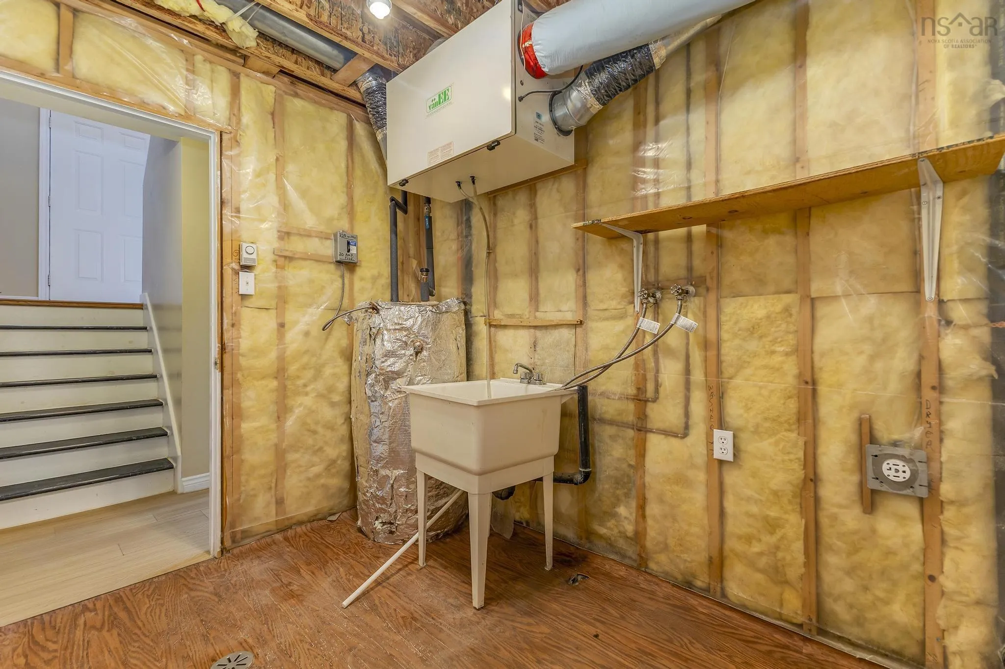 48 Martha Avenue, Truro, NS B2N 4V8, 3 Bedrooms Bedrooms, ,1 BathroomBathrooms,Residential,For Sale,Martha,202521412