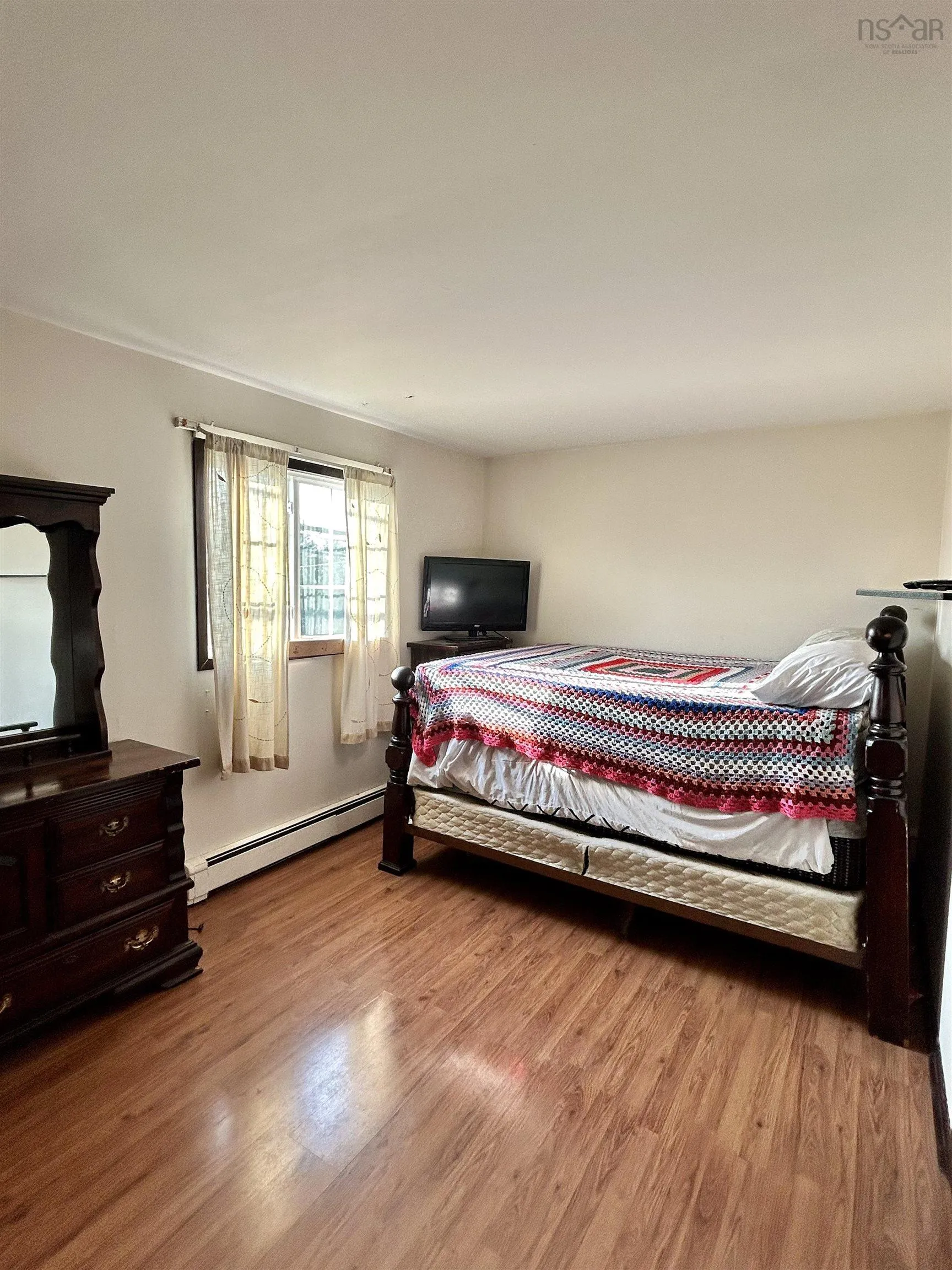 15996 Central Avenue, Inverness, NS B0E 1N0, 2 Bedrooms Bedrooms, ,2 BathroomsBathrooms,Residential,For Sale,Central,202519374