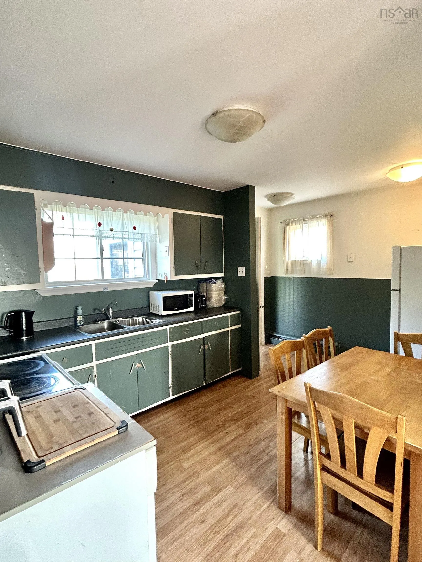 15996 Central Avenue, Inverness, NS B0E 1N0, 2 Bedrooms Bedrooms, ,2 BathroomsBathrooms,Residential,For Sale,Central,202519374