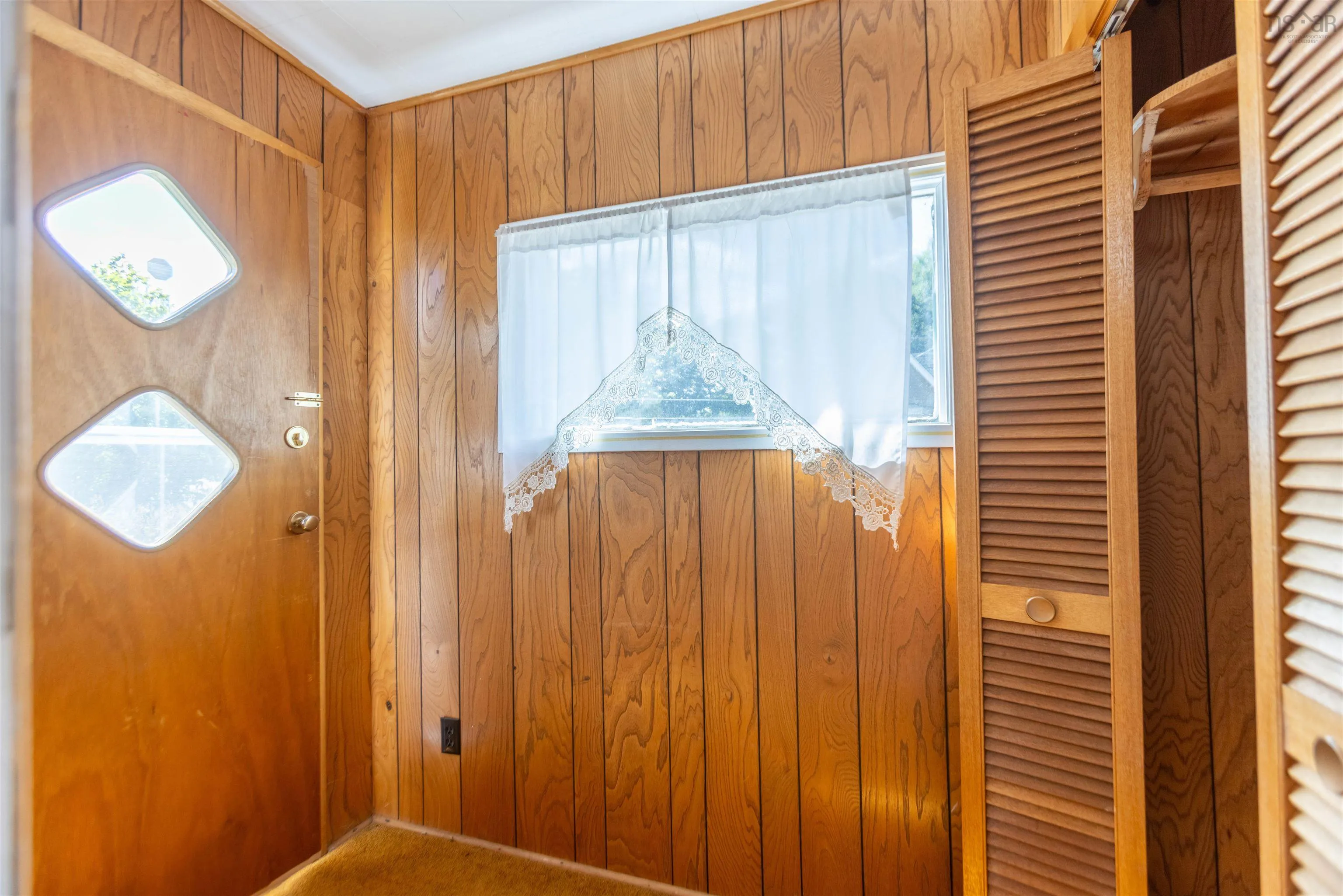 32 Victoria Street, Springhill, NS B0M 1X0, 3 Bedrooms Bedrooms, ,2 BathroomsBathrooms,Residential,For Sale,Victoria,202521165