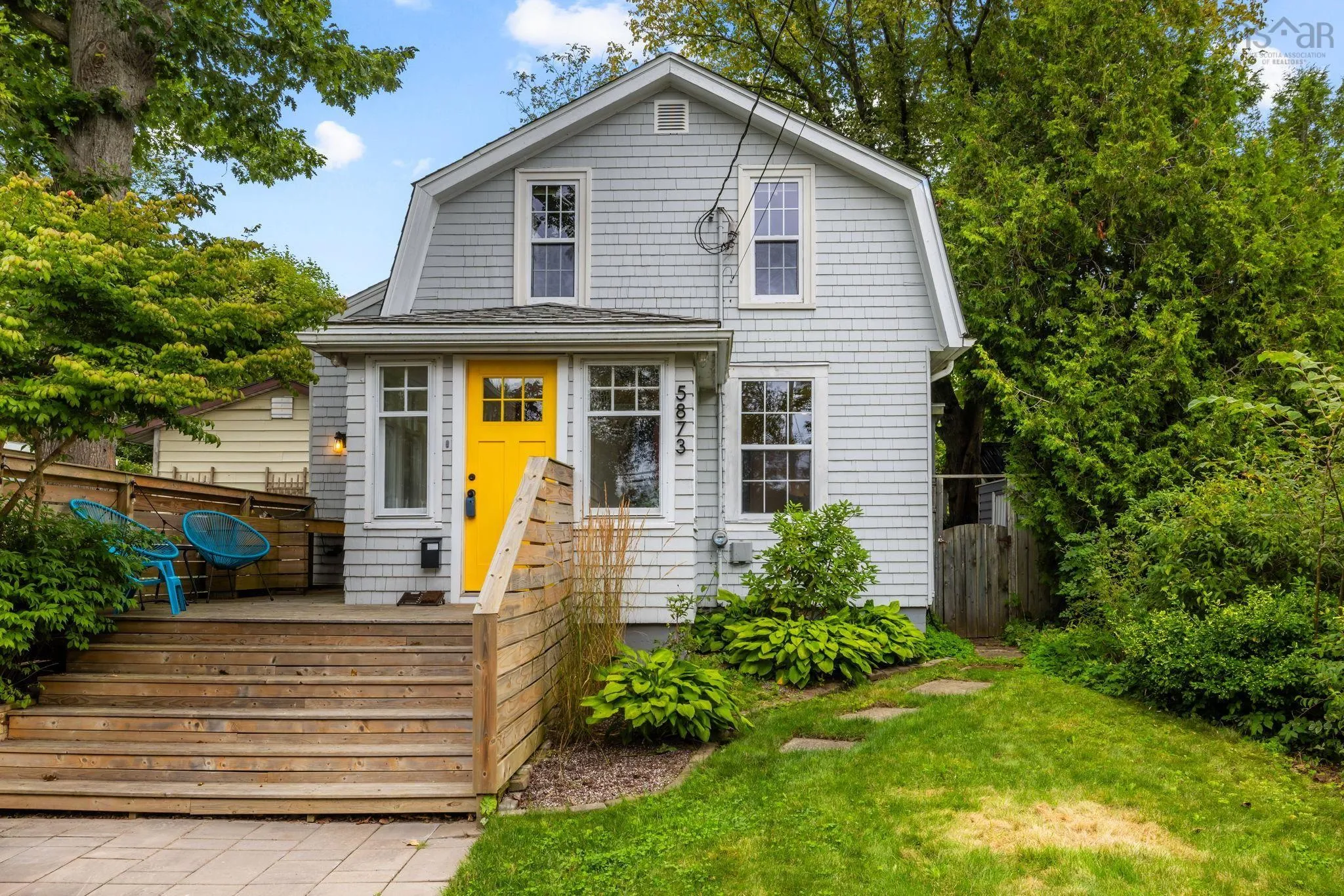 5873 Columbus Street, Halifax, NS B3K 2H3, 2 Bedrooms Bedrooms, ,2 BathroomsBathrooms,Residential,For Sale,Columbus,202523637