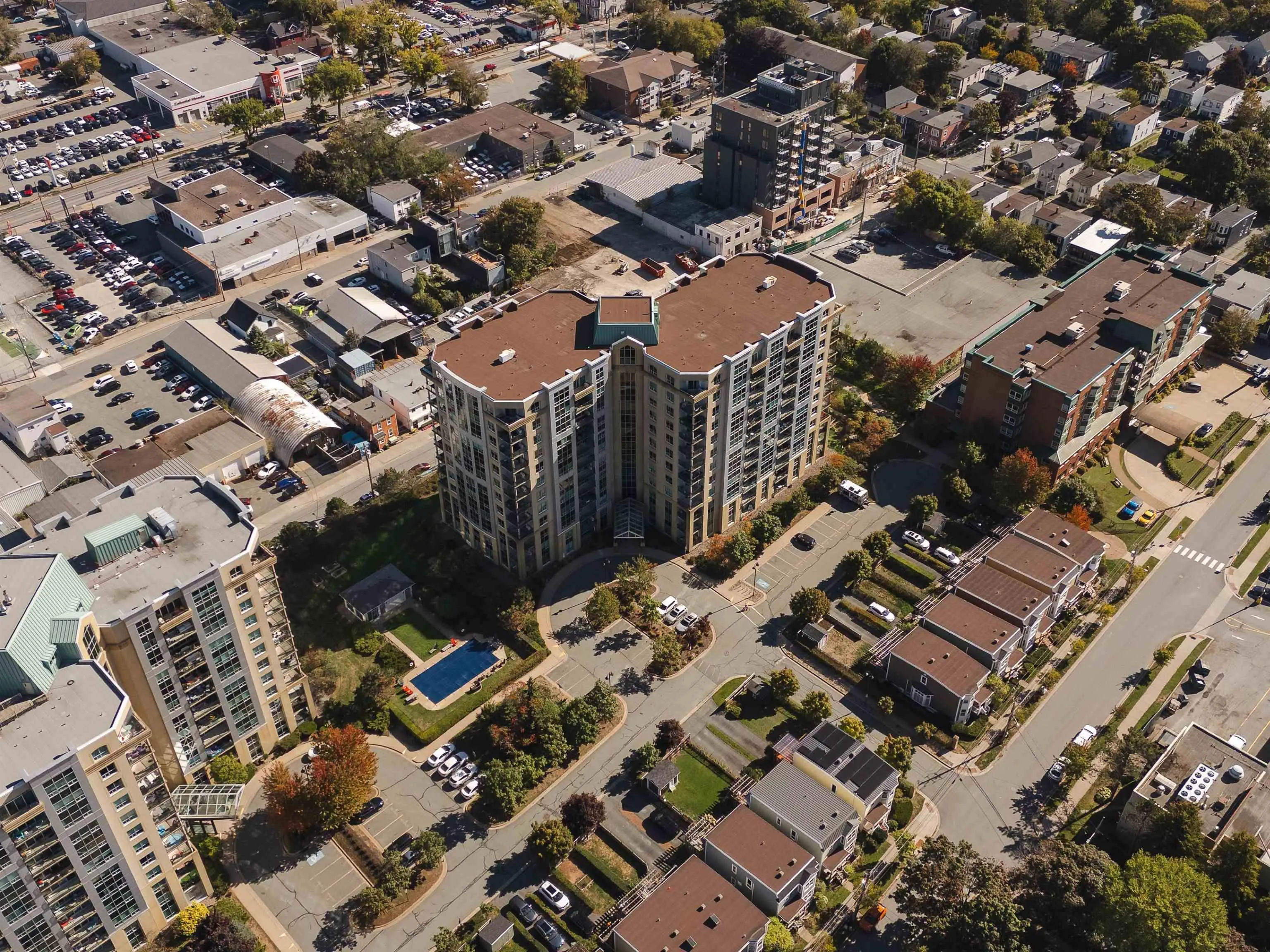 401-2677 Gladstone Street, Halifax, NS B3K 0A3, 3 Bedrooms Bedrooms, ,2 BathroomsBathrooms,Residential,For Sale,Gladstone,202524724