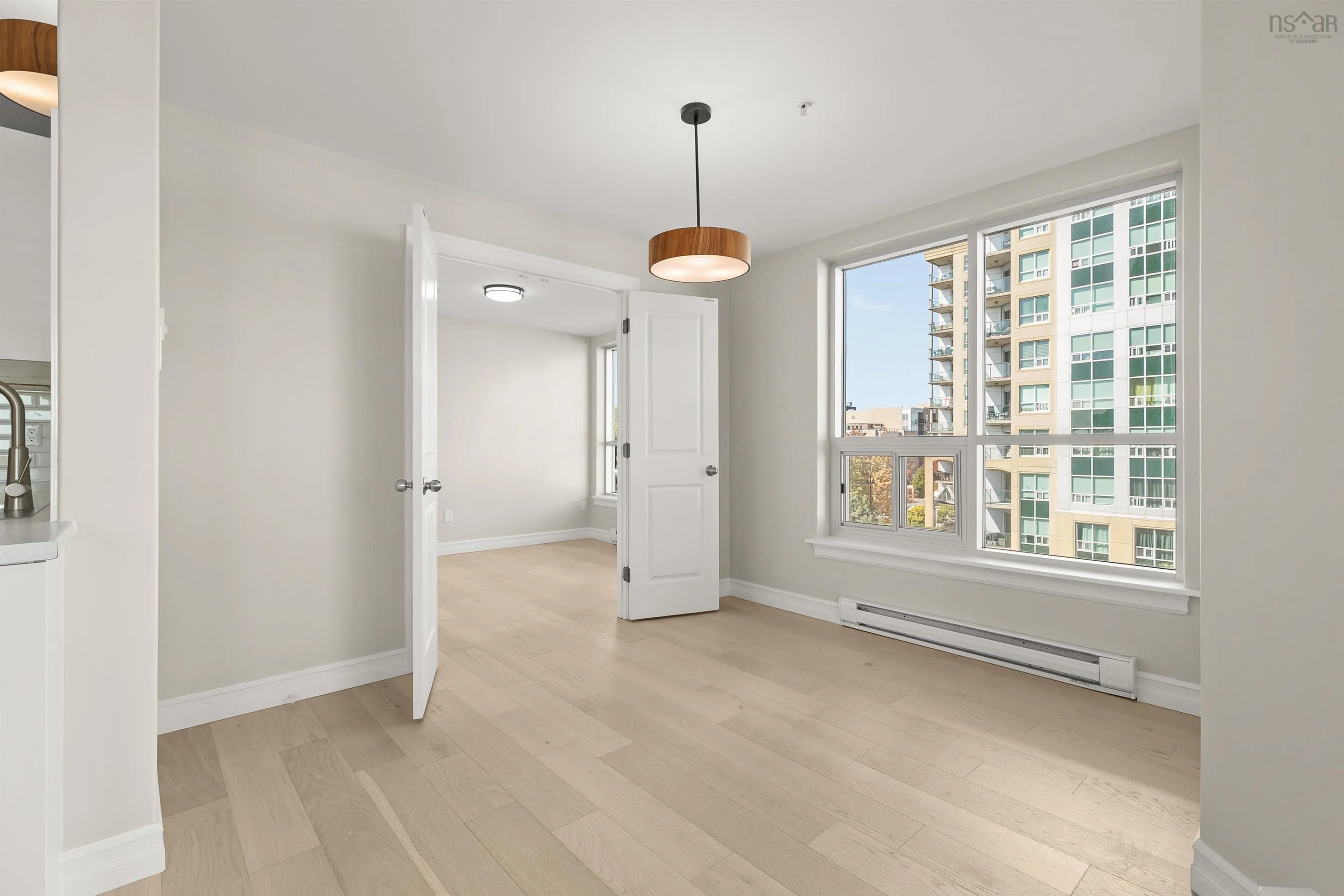 401-2677 Gladstone Street, Halifax, NS B3K 0A3, 3 Bedrooms Bedrooms, ,2 BathroomsBathrooms,Residential,For Sale,Gladstone,202524724