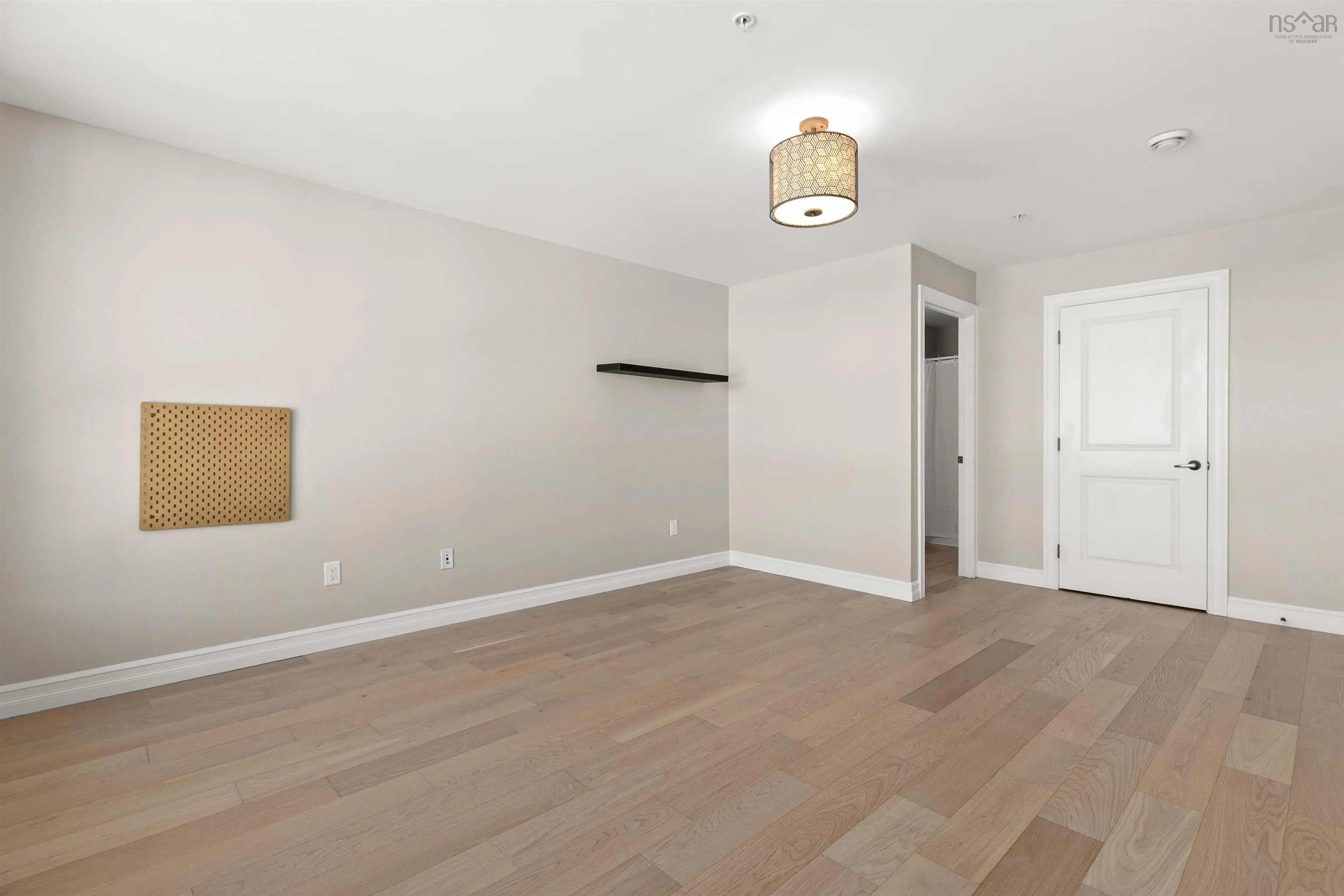 401-2677 Gladstone Street, Halifax, NS B3K 0A3, 3 Bedrooms Bedrooms, ,2 BathroomsBathrooms,Residential,For Sale,Gladstone,202524724