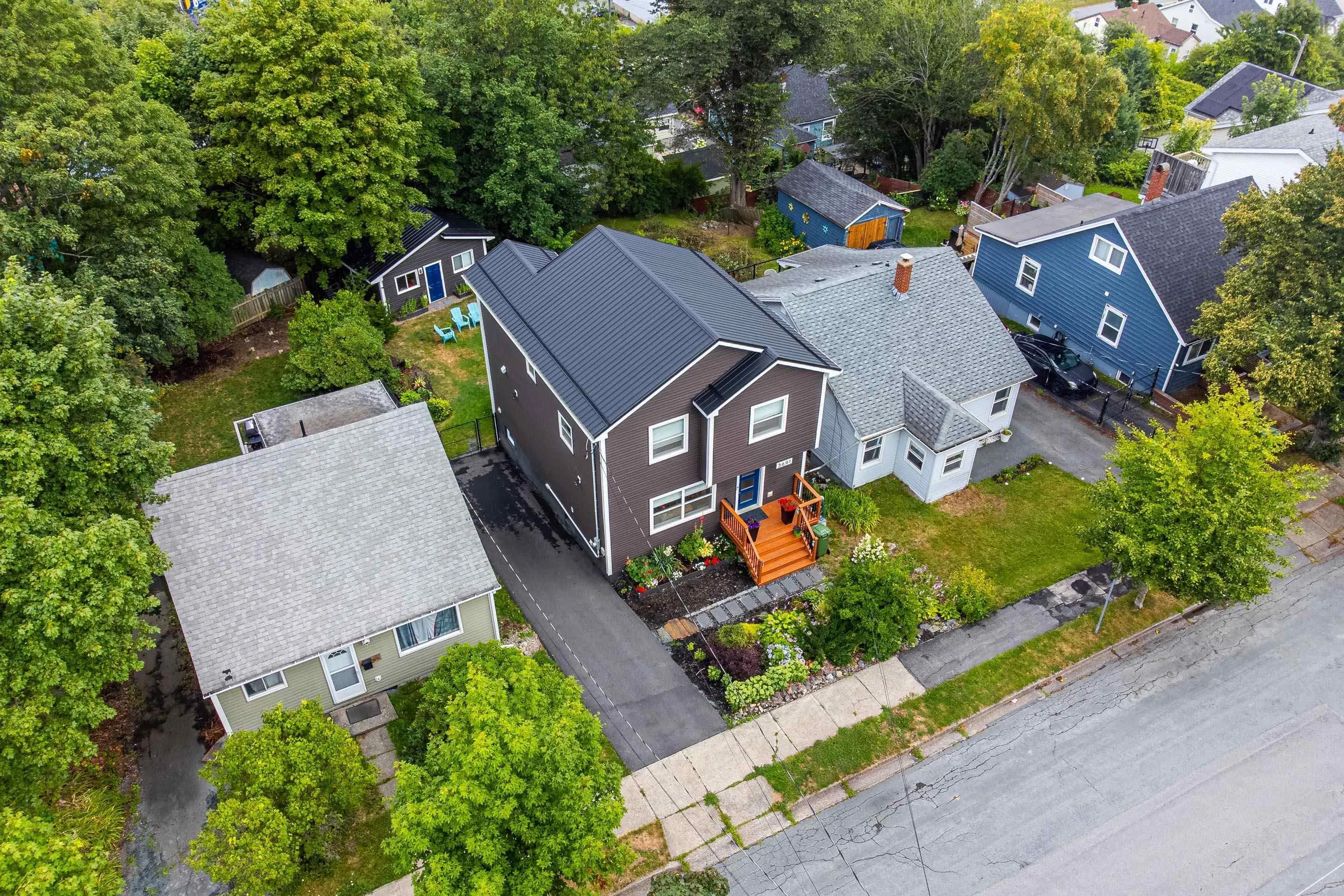 3691 Lynch Street, Halifax, NS B3K 3L3, 4 Bedrooms Bedrooms, ,4 BathroomsBathrooms,Residential,For Sale,Lynch,202519550
