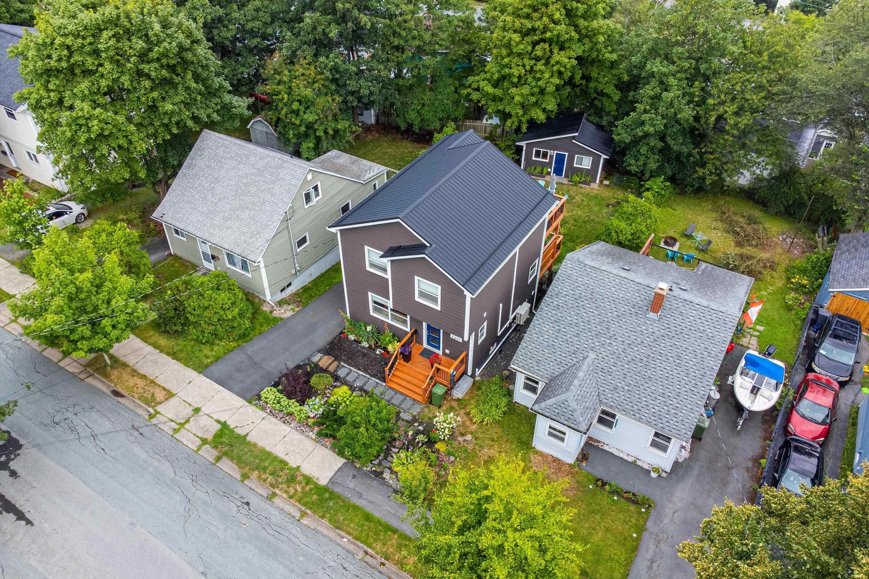 3691 Lynch Street, Halifax, NS B3K 3L3, 4 Bedrooms Bedrooms, ,4 BathroomsBathrooms,Residential,For Sale,Lynch,202519550