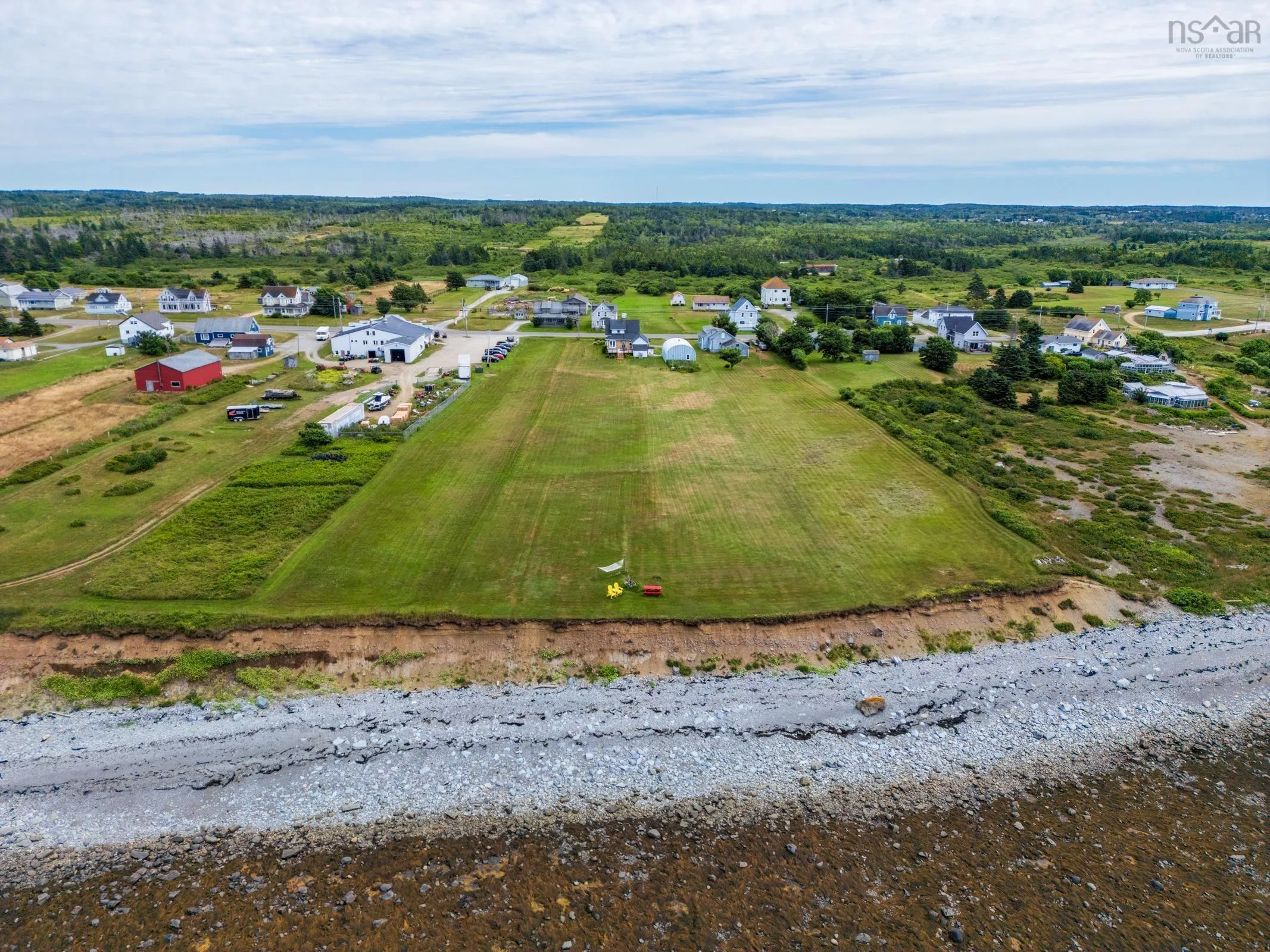 451 Highway 1, Comeauville, NS B0W 2Z2, 4 Bedrooms Bedrooms, ,2 BathroomsBathrooms,Residential,For Sale,Highway 1,202518408