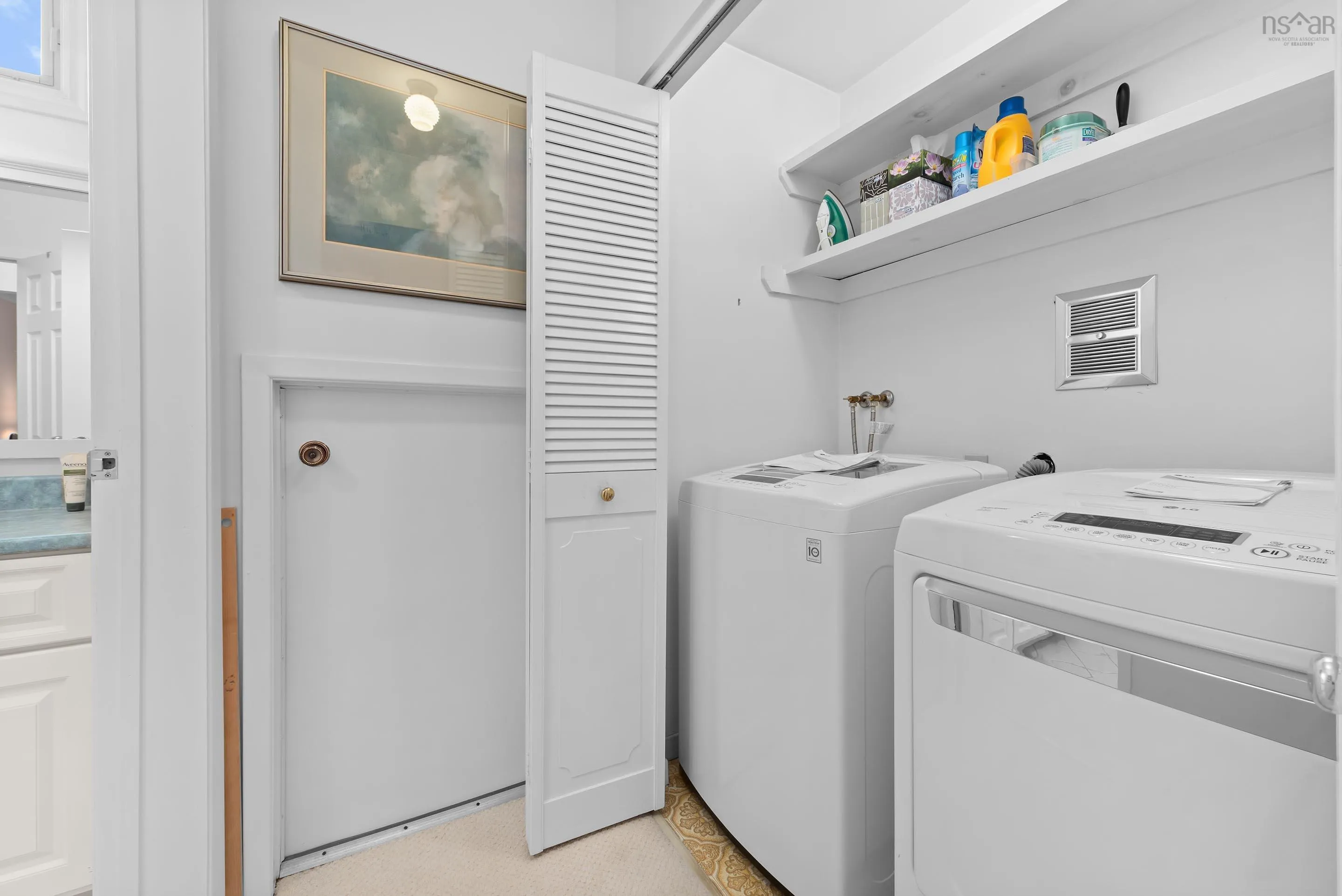 38 Braemount Drive, Clayton Park, NS B3M 3P3, 2 Bedrooms Bedrooms, ,3 BathroomsBathrooms,Residential,For Sale,Braemount,202521797