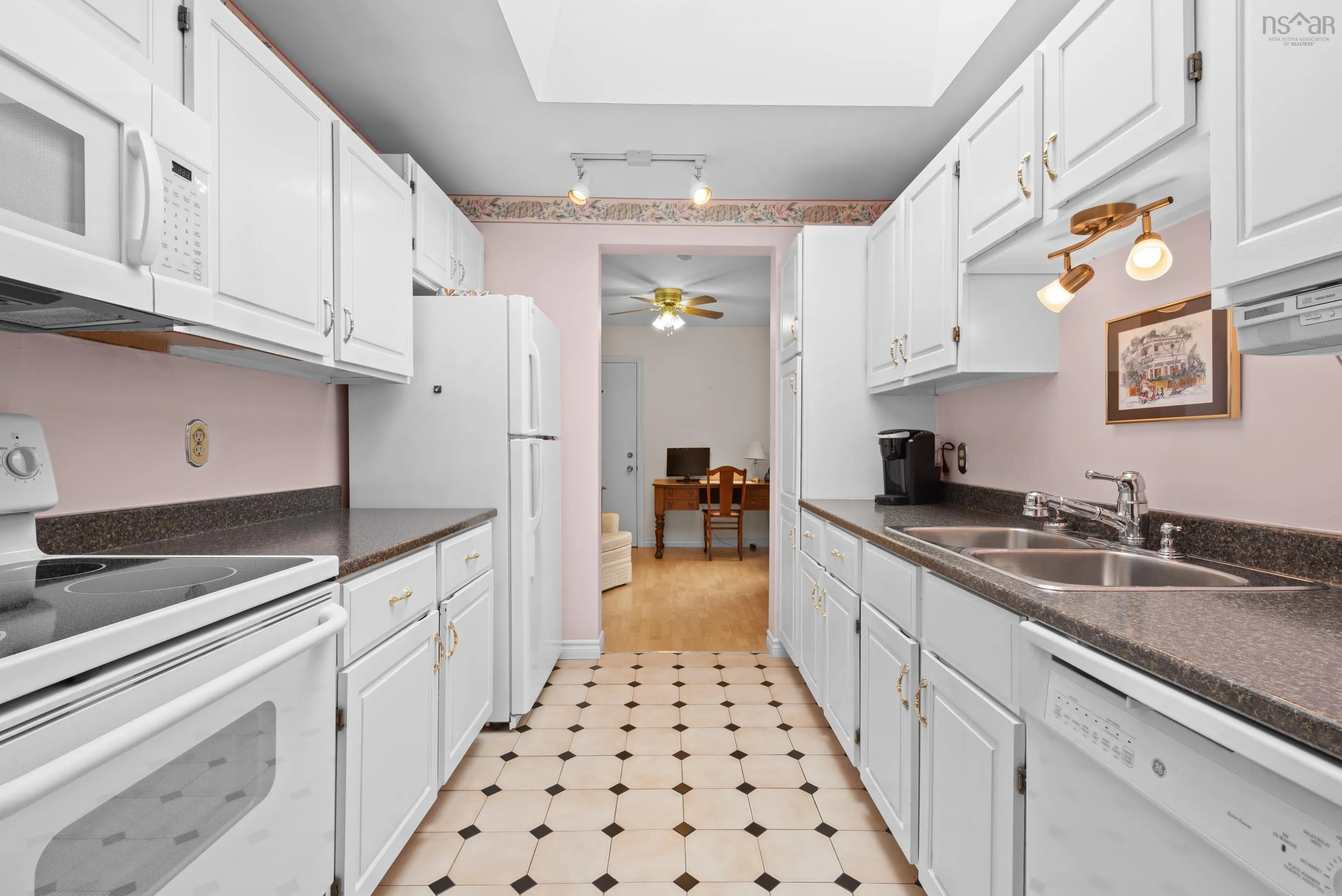 38 Braemount Drive, Clayton Park, NS B3M 3P3, 2 Bedrooms Bedrooms, ,3 BathroomsBathrooms,Residential,For Sale,Braemount,202521797