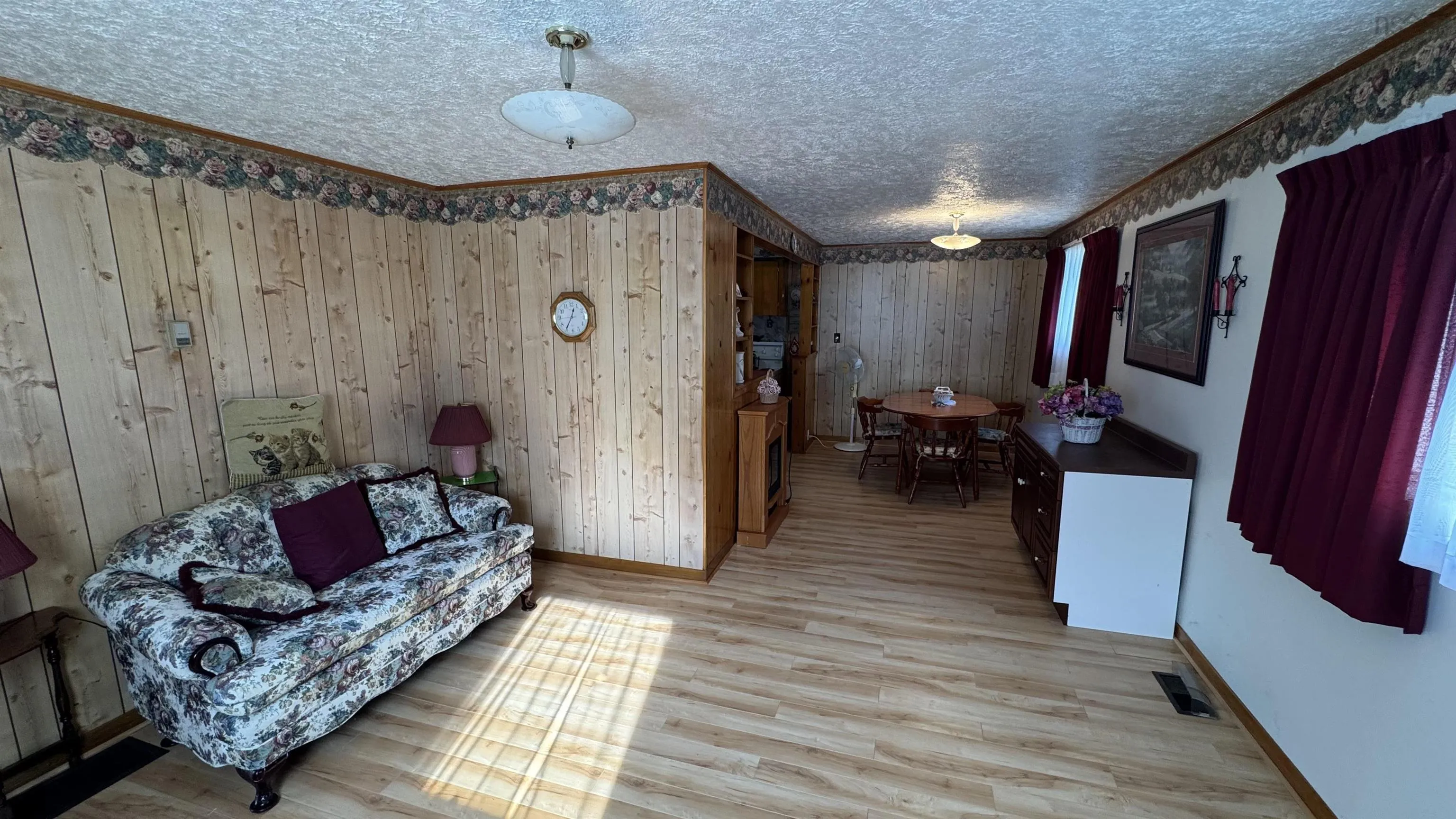 181 Main Street, Trenton, NS B0K 1X0, 2 Bedrooms Bedrooms, ,1 BathroomBathrooms,Residential,For Sale,Main,202519822