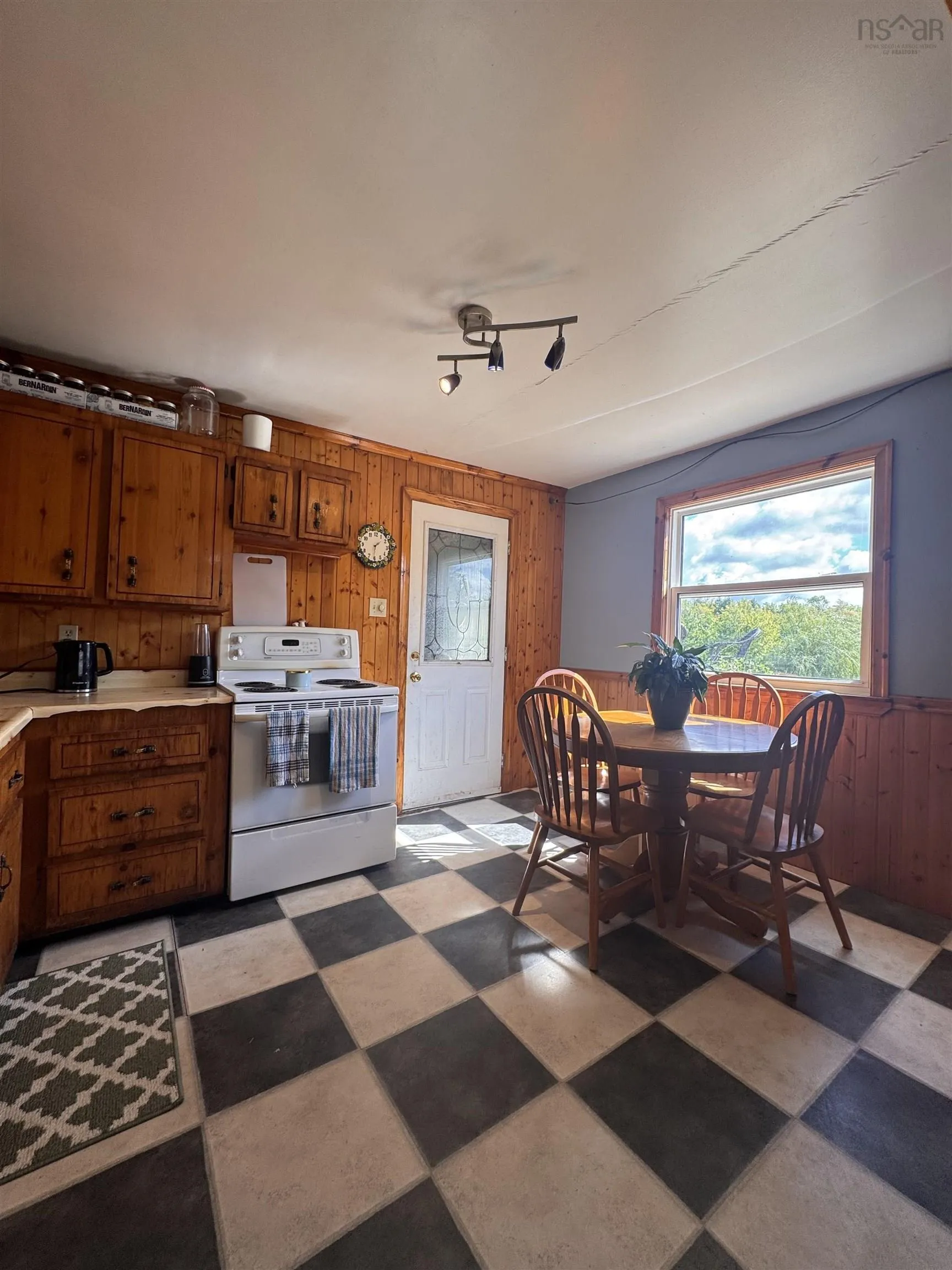 1490 Gunn Road, Bigney, NS B0K 1N0, 2 Bedrooms Bedrooms, ,1 BathroomBathrooms,Residential,For Sale,Gunn,202523377