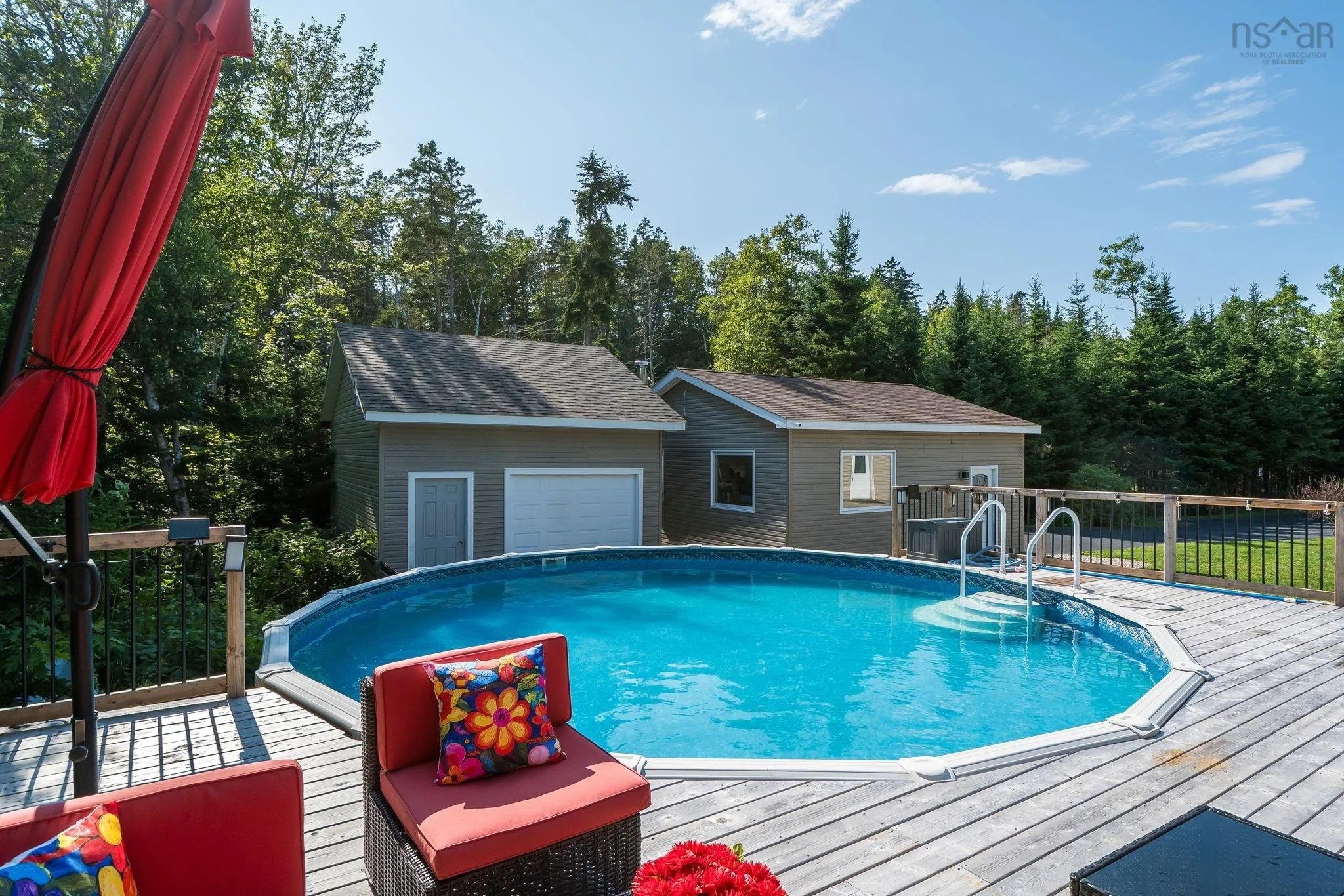 6 Spruce Lane, Boutiliers Point, NS B3Z 4G8, 3 Bedrooms Bedrooms, ,2 BathroomsBathrooms,Residential,For Sale,Spruce,202518709