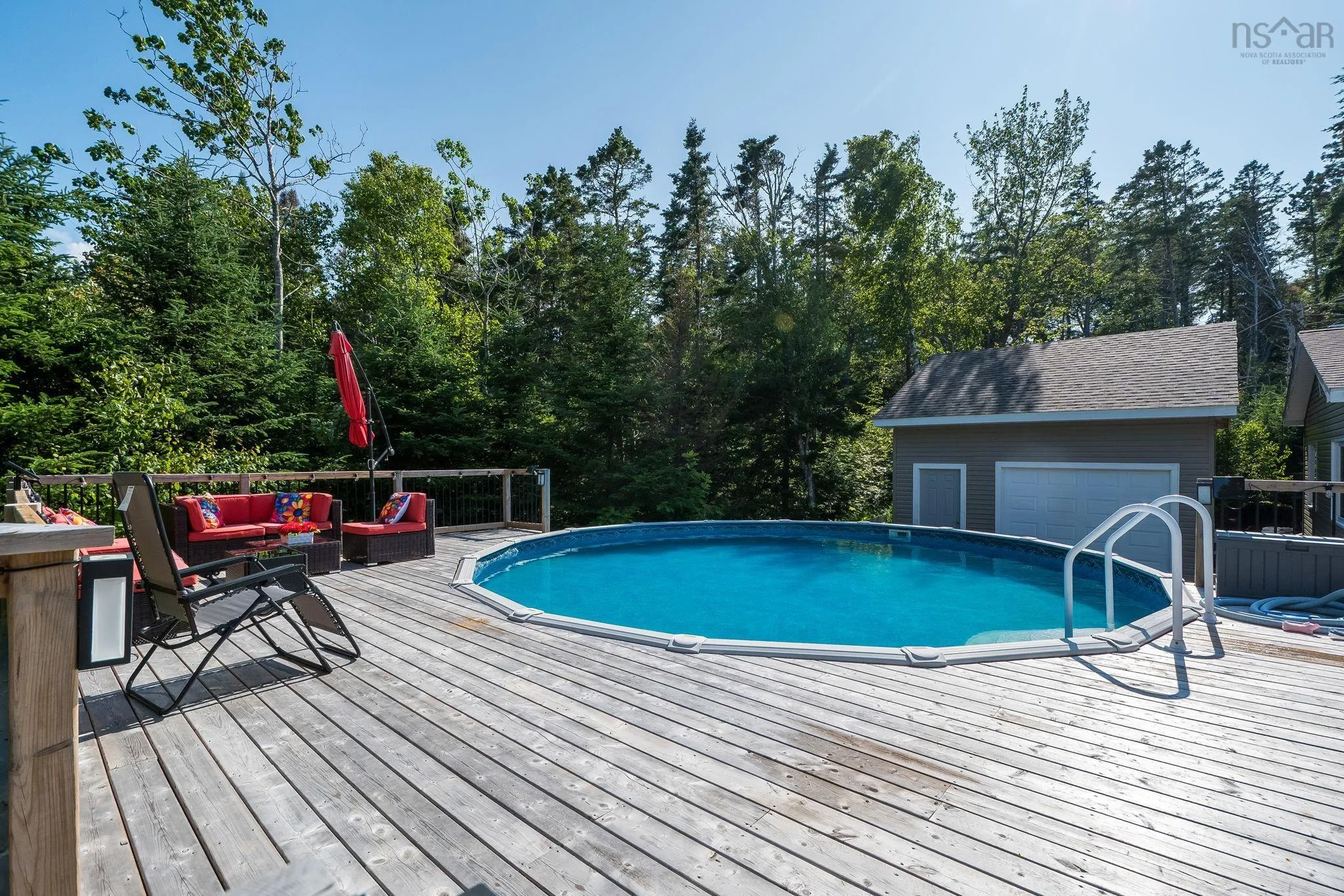 6 Spruce Lane, Boutiliers Point, NS B3Z 4G8, 3 Bedrooms Bedrooms, ,2 BathroomsBathrooms,Residential,For Sale,Spruce,202518709