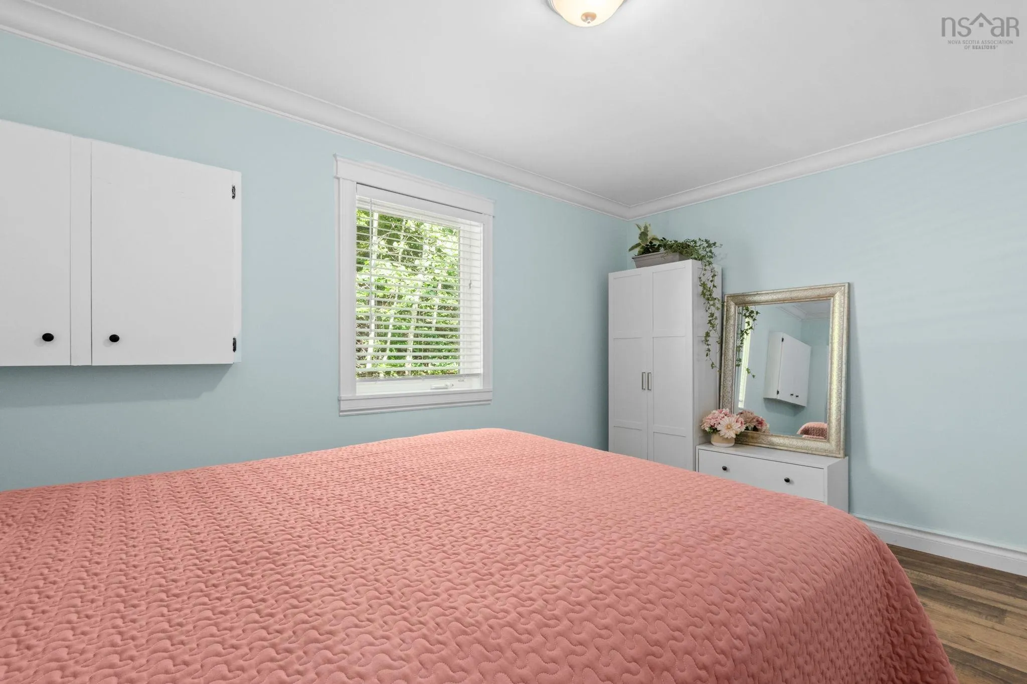 6 Spruce Lane, Boutiliers Point, NS B3Z 4G8, 3 Bedrooms Bedrooms, ,2 BathroomsBathrooms,Residential,For Sale,Spruce,202518709