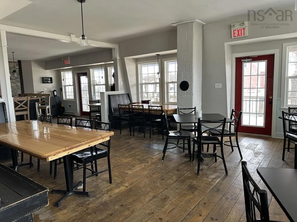 41 Coleraine Street, Pictou Ns B0k 1h0, ,Commercial Sale,For Sale,Coleraine,202507228