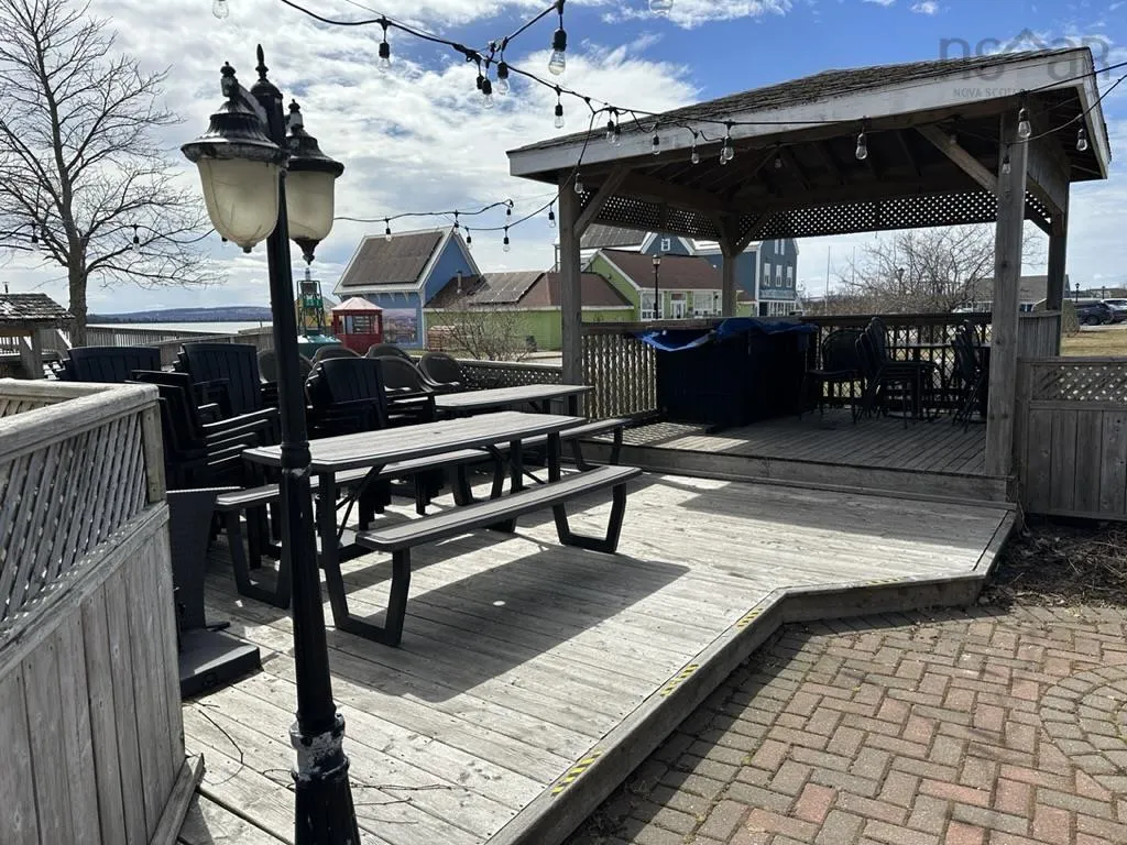41 Coleraine Street, Pictou Ns B0k 1h0, ,Commercial Sale,For Sale,Coleraine,202507228
