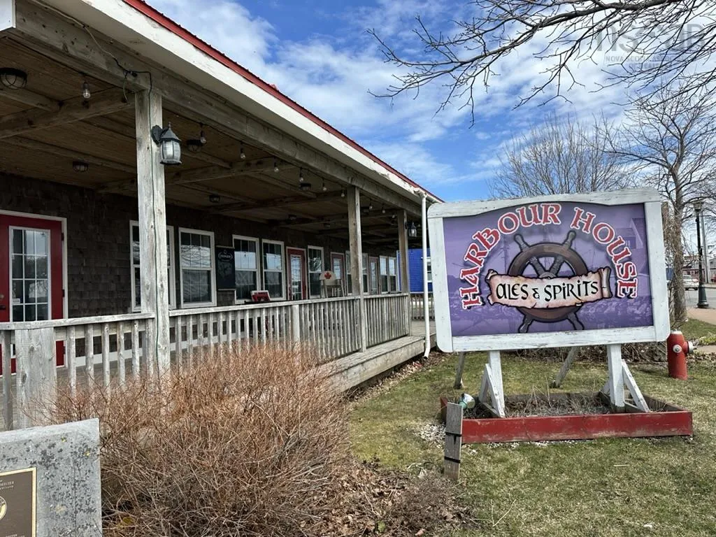 41 Coleraine Street, Pictou Ns B0k 1h0, ,Commercial Sale,For Sale,Coleraine,202507228