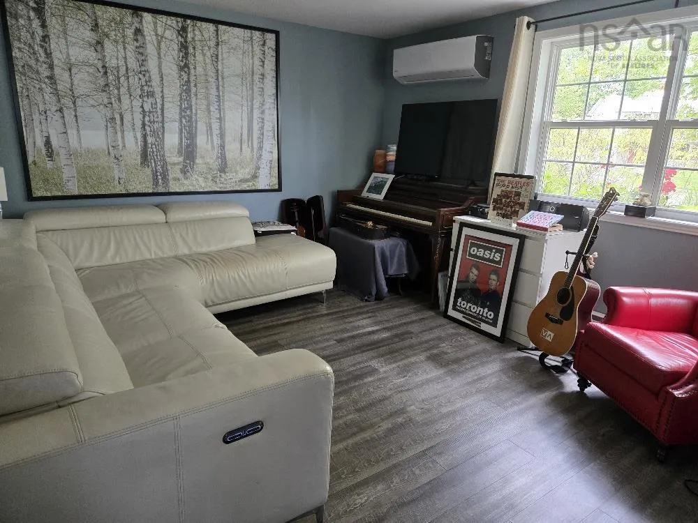 21 Heritage Place, Truro, NS B2N 6J4, 3 Bedrooms Bedrooms, ,2 BathroomsBathrooms,Residential,For Sale,Heritage Place,202523226