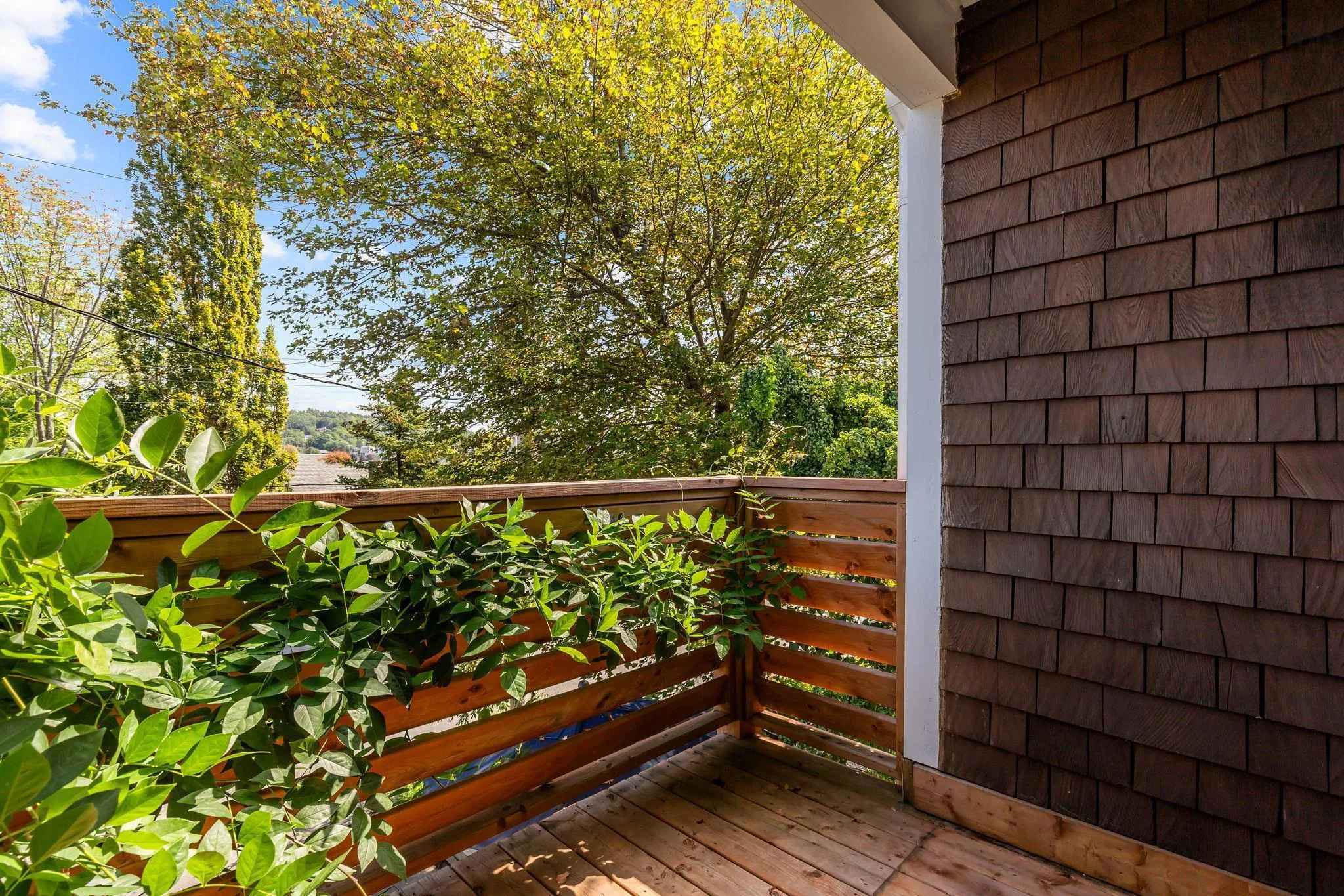 458 Shore Drive, Bedford, NS B4A 2C6, 2 Bedrooms Bedrooms, ,1 BathroomBathrooms,Residential,For Sale,Shore,202522419