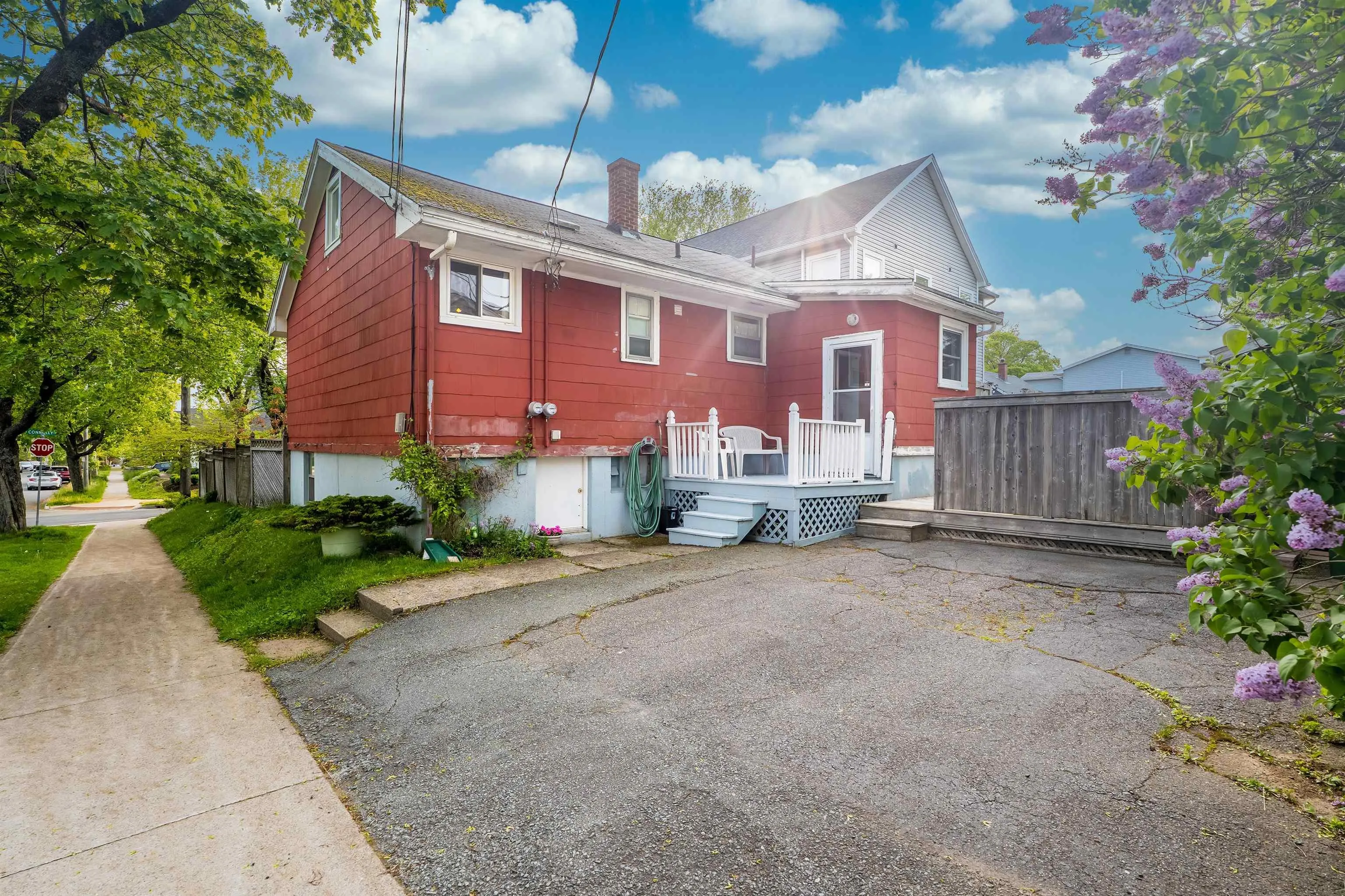 2773/2775 Connolly Street, Halifax, NS B3L 3N1, 2 Bedrooms Bedrooms, ,2 BathroomsBathrooms,Residential,For Sale,Connolly,202513344