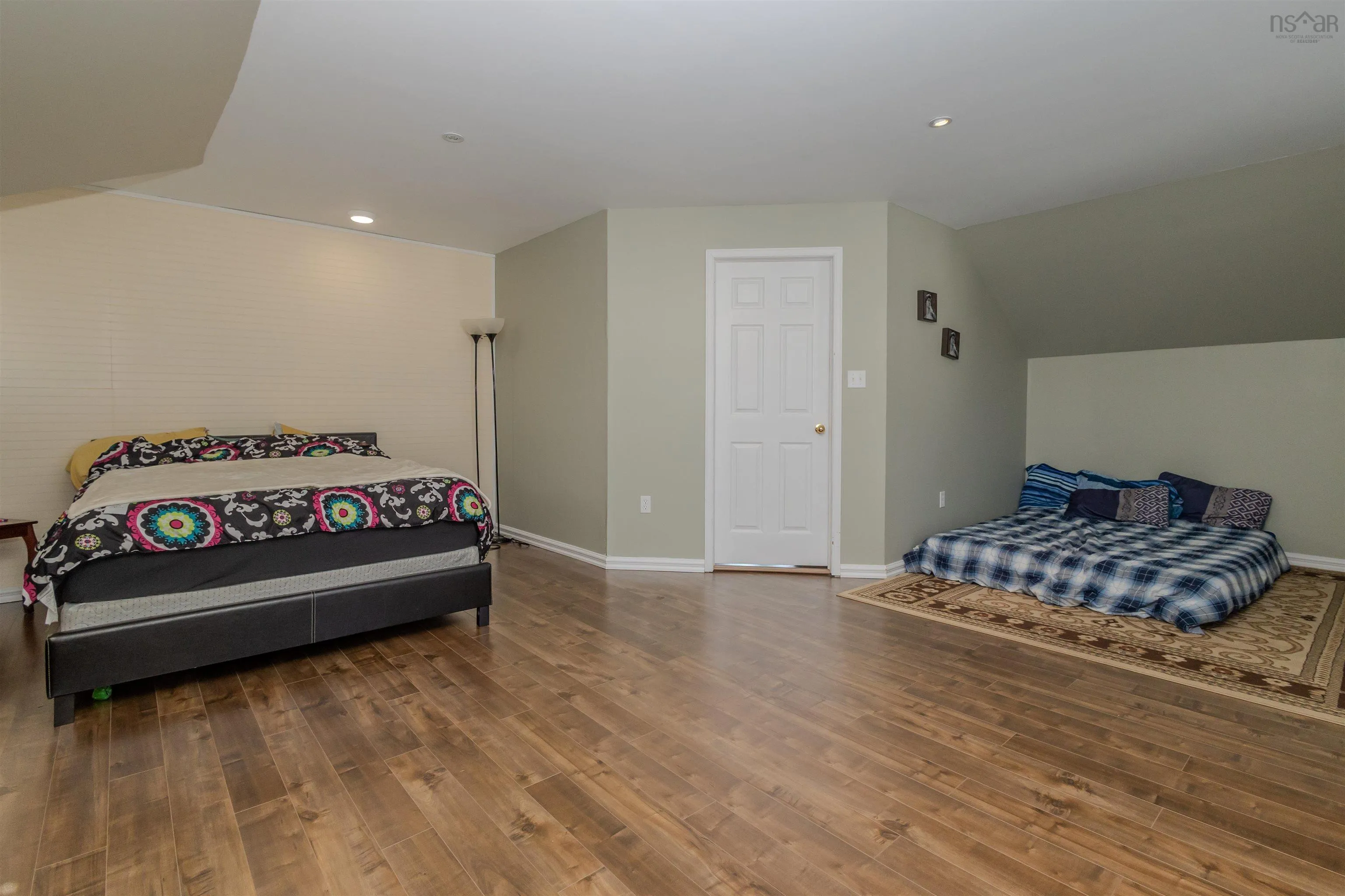 22 East Street, Donkin, NS B1A 6P6, 3 Bedrooms Bedrooms, ,2 BathroomsBathrooms,Residential,For Sale,East,202518032