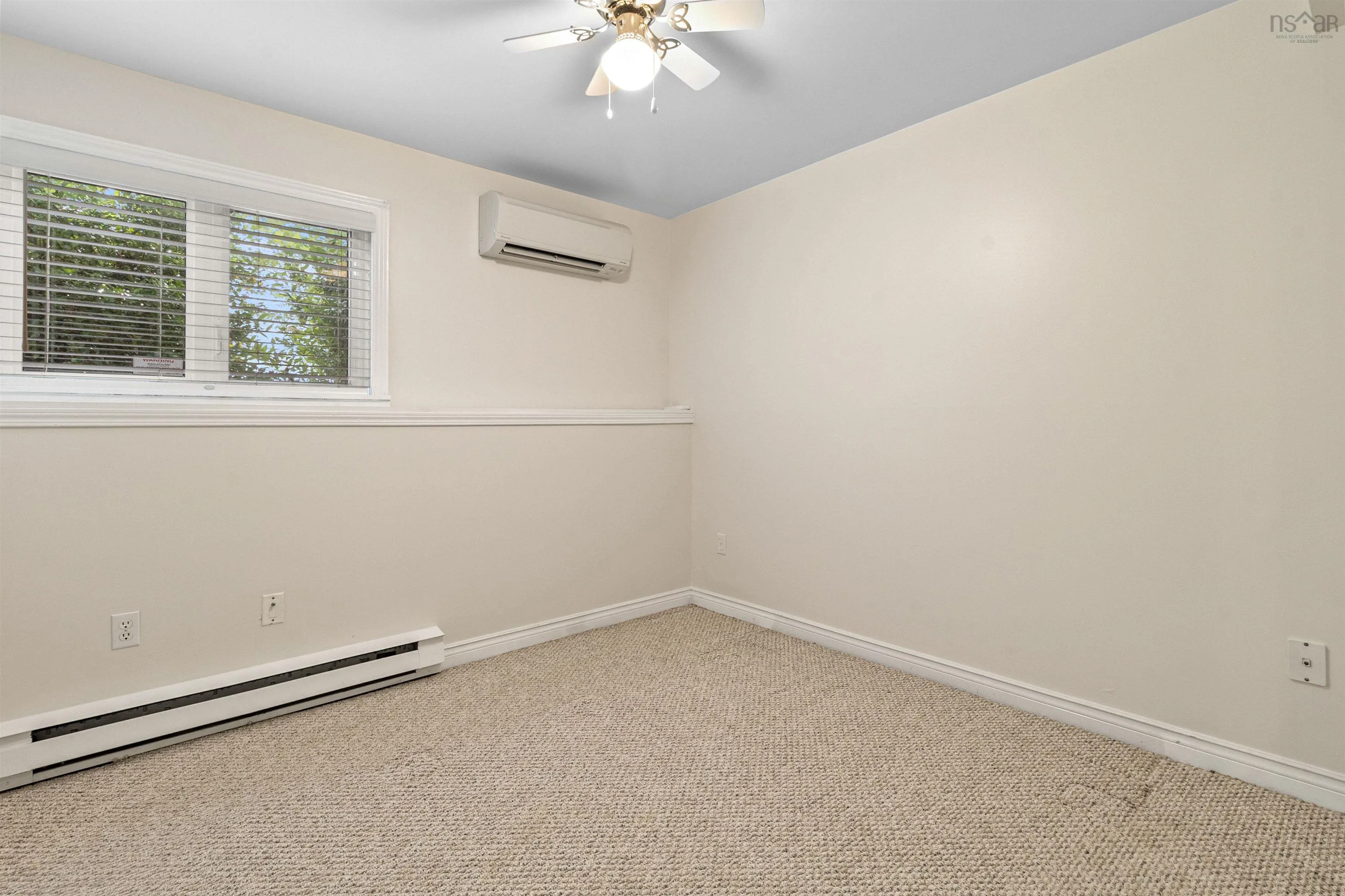 254 Cobequid Road, Lower Sackville, NS B4C 4C5, 3 Bedrooms Bedrooms, ,2 BathroomsBathrooms,Residential,For Sale,Cobequid,202518084