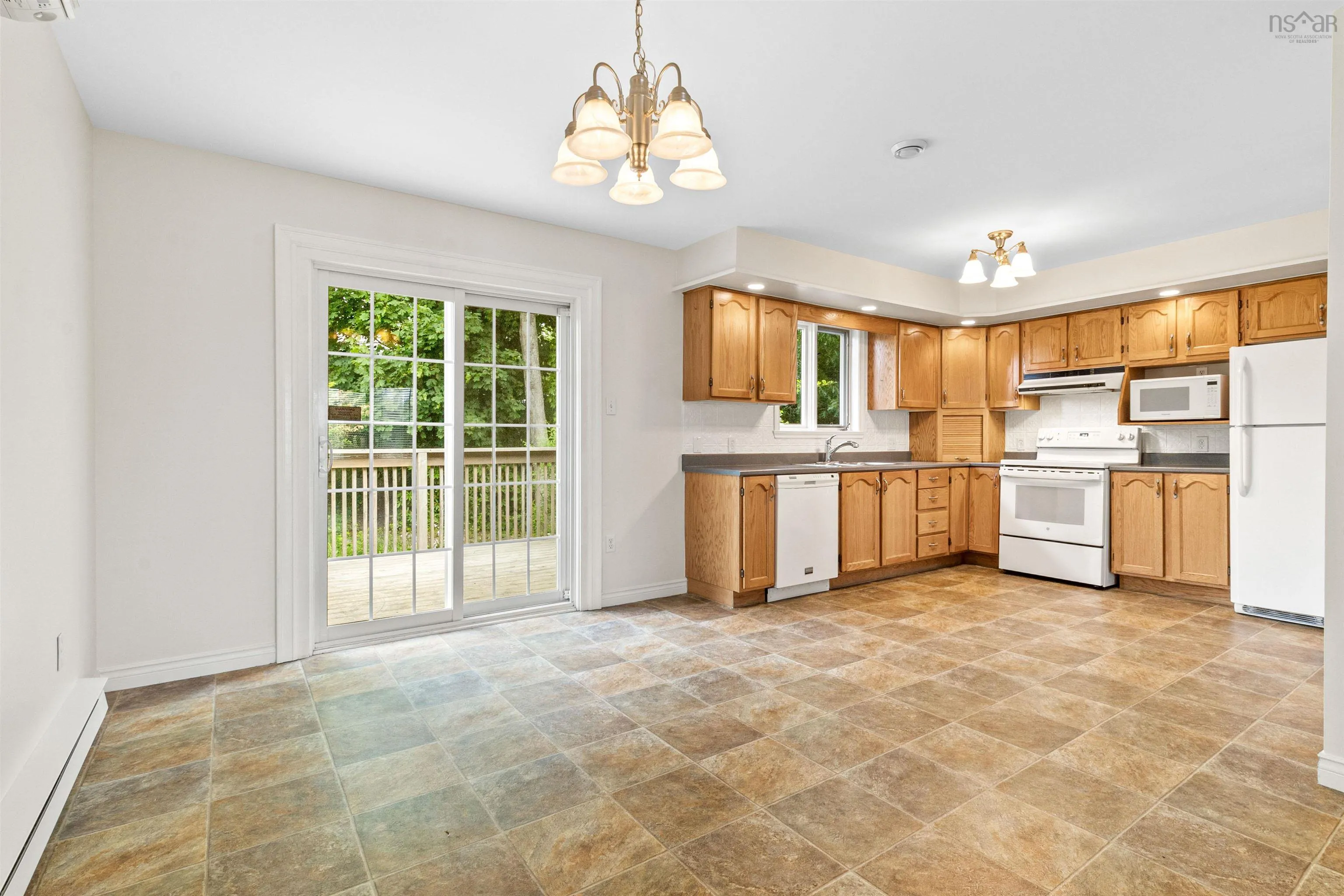 254 Cobequid Road, Lower Sackville, NS B4C 4C5, 3 Bedrooms Bedrooms, ,2 BathroomsBathrooms,Residential,For Sale,Cobequid,202518084