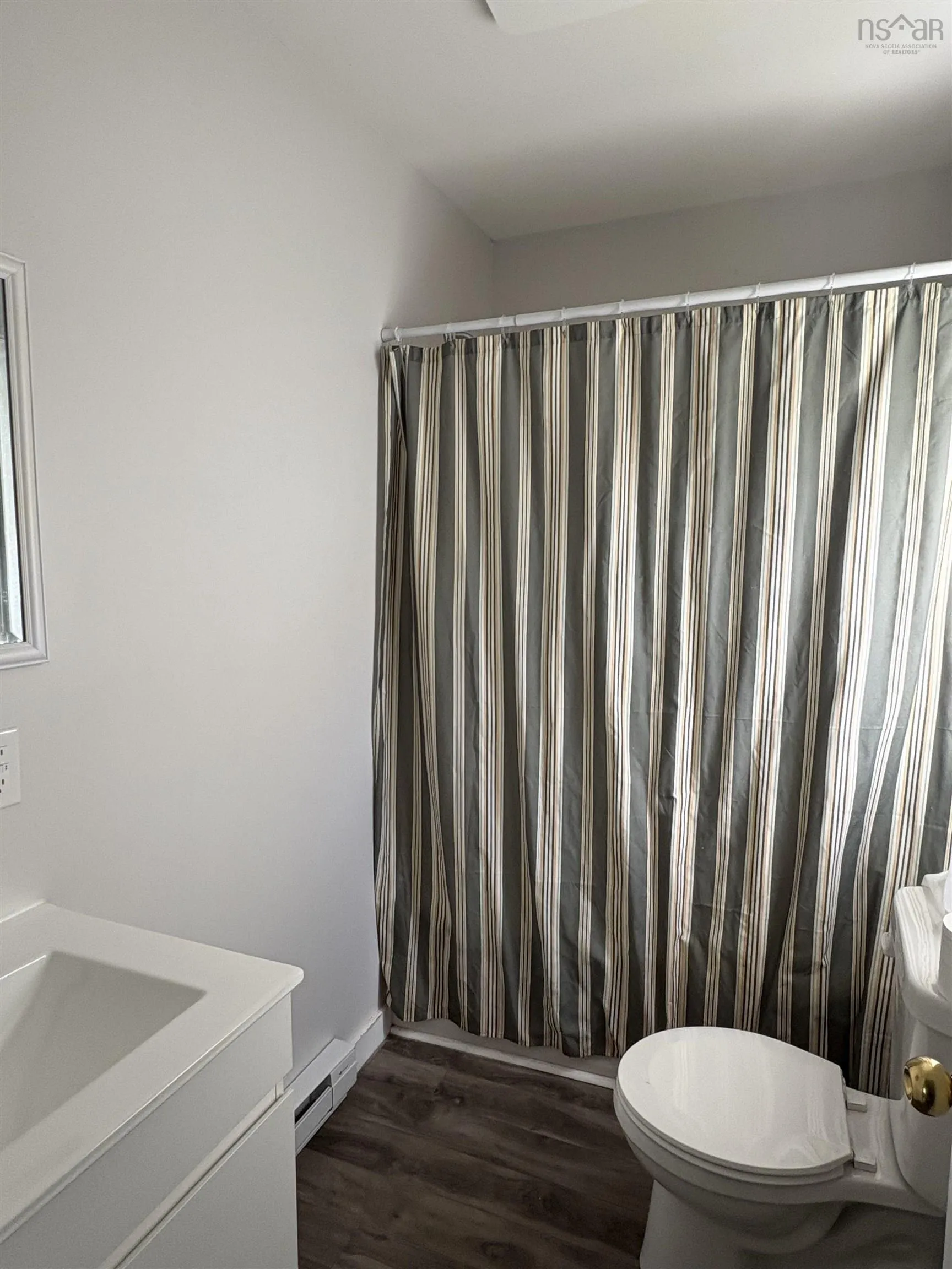 176 Chestnut Street, Pictou, NS B0K 1H0, 2 Bedrooms Bedrooms, ,1 BathroomBathrooms,Residential,For Sale,Chestnut,202522891