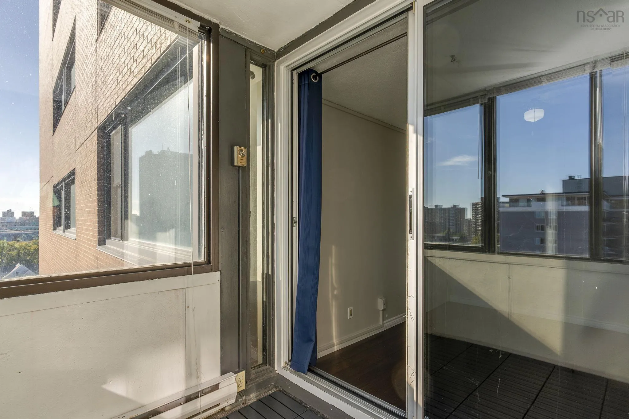 1005-5959 Spring Garden Road, Halifax, NS B3H 1Y5, 1 Bedroom Bedrooms, ,1 BathroomBathrooms,Residential,For Sale,Spring Garden,202524947