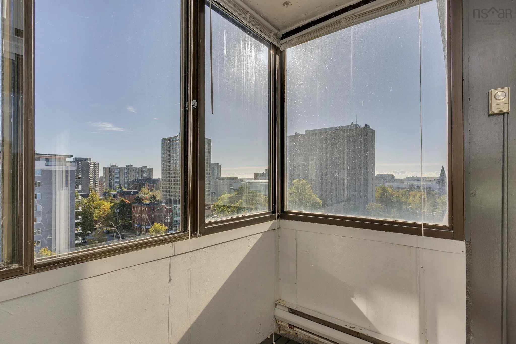 1005-5959 Spring Garden Road, Halifax, NS B3H 1Y5, 1 Bedroom Bedrooms, ,1 BathroomBathrooms,Residential,For Sale,Spring Garden,202524947