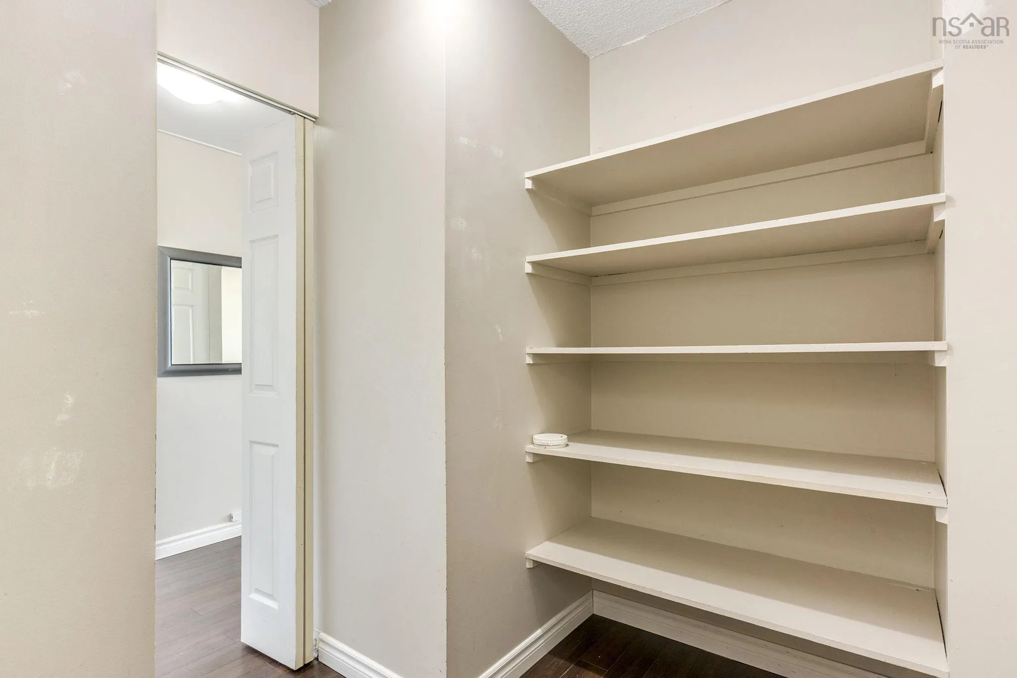 1005-5959 Spring Garden Road, Halifax, NS B3H 1Y5, 1 Bedroom Bedrooms, ,1 BathroomBathrooms,Residential,For Sale,Spring Garden,202524947