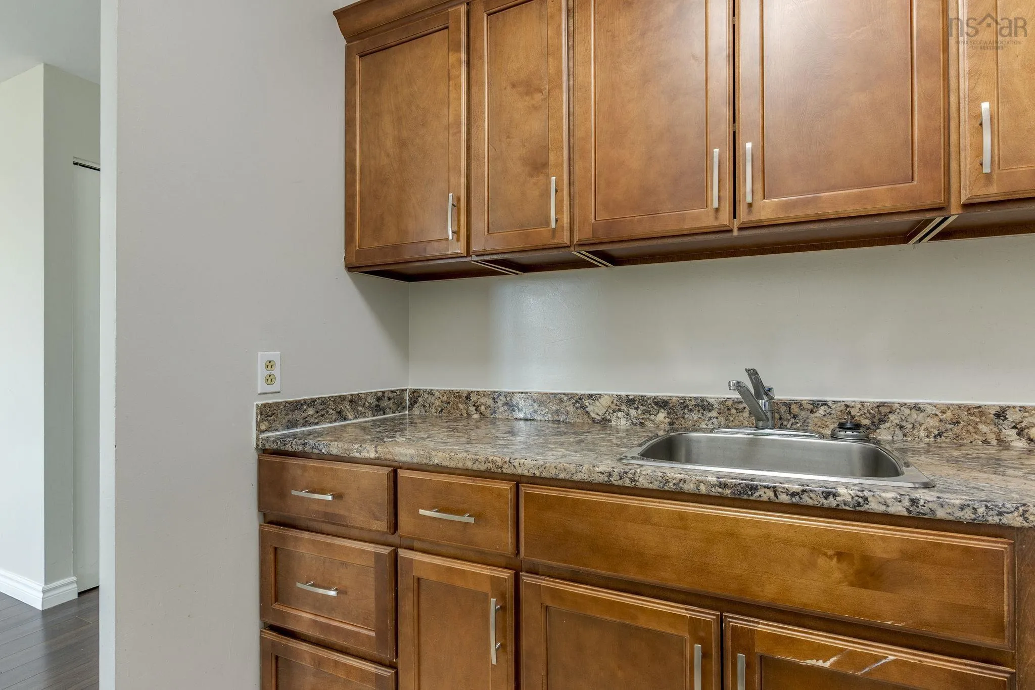 1005-5959 Spring Garden Road, Halifax, NS B3H 1Y5, 1 Bedroom Bedrooms, ,1 BathroomBathrooms,Residential,For Sale,Spring Garden,202524947