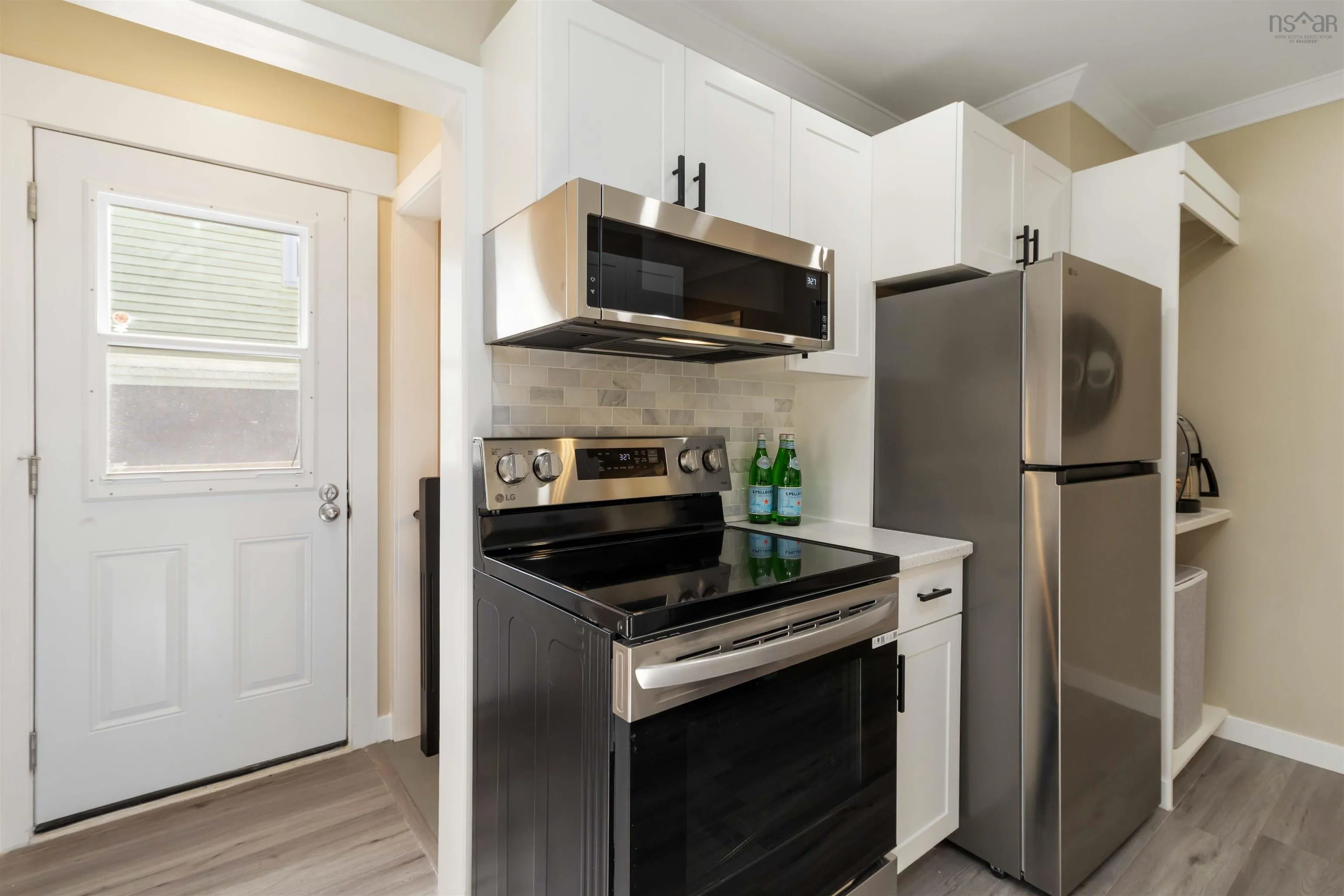 27 Arvida Avenue, Halifax, NS B3R 1K7, 4 Bedrooms Bedrooms, ,1 BathroomBathrooms,Residential,For Sale,Arvida,202524859