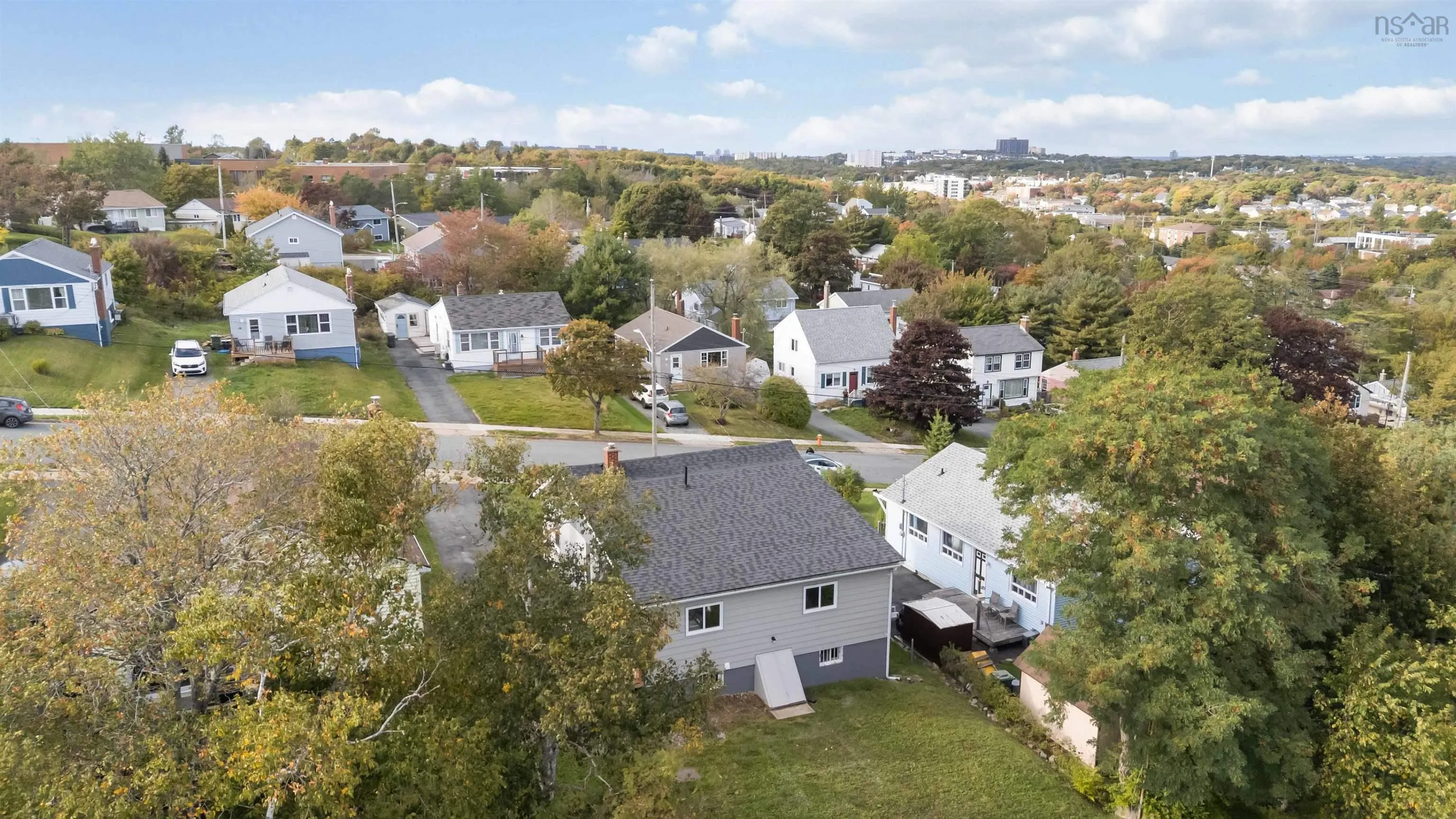 27 Arvida Avenue, Halifax, NS B3R 1K7, 4 Bedrooms Bedrooms, ,1 BathroomBathrooms,Residential,For Sale,Arvida,202524859