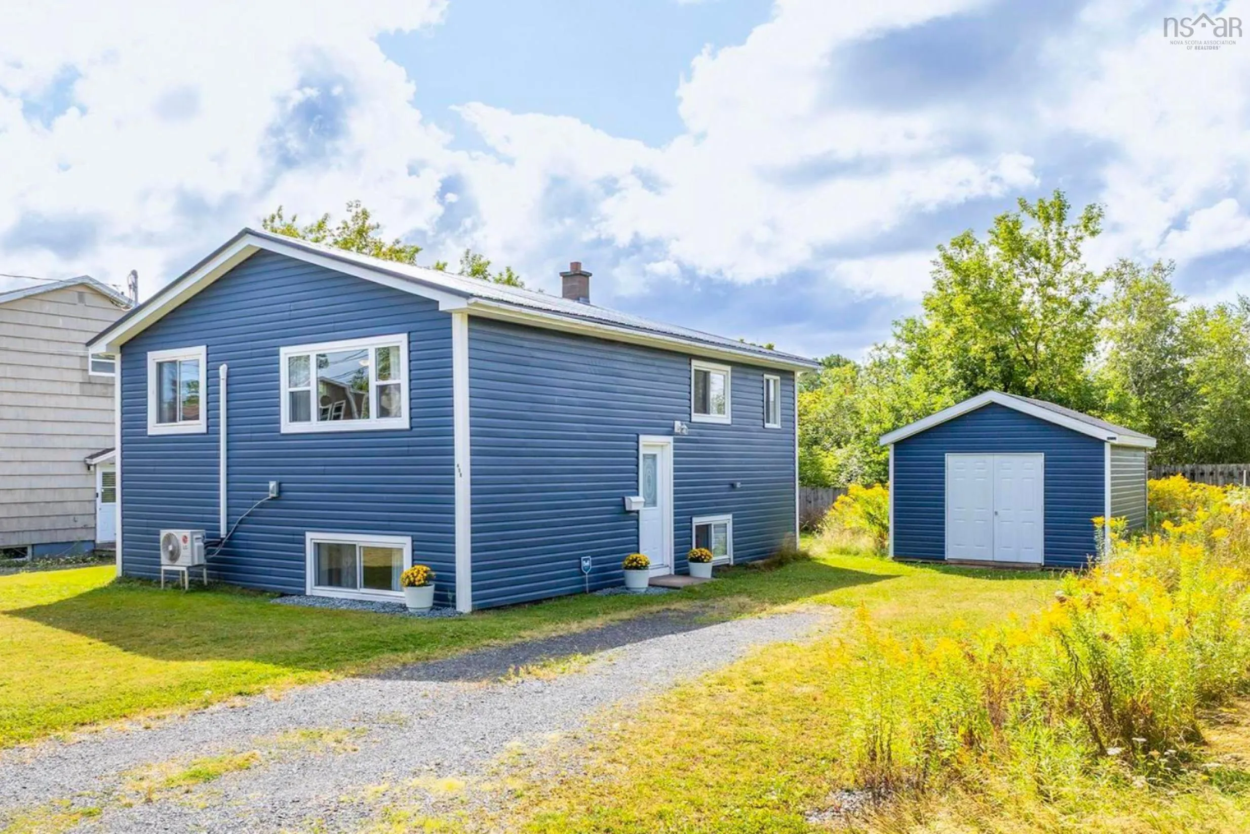 498 Birch Street, New Glasgow, NS B2H 1Y1, 4 Bedrooms Bedrooms, ,2 BathroomsBathrooms,Residential,For Sale,Birch,202521104