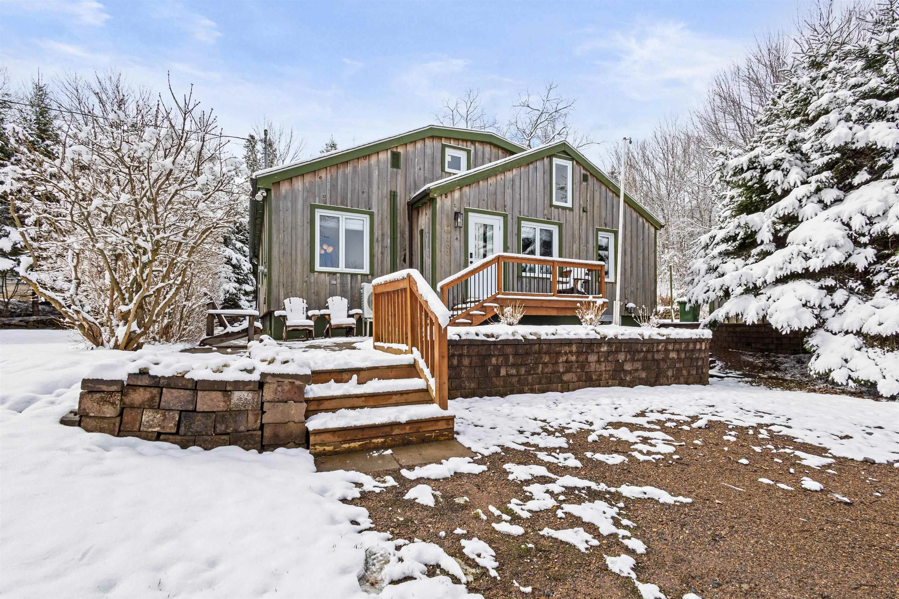 202 Gaspereau Avenue, Wolfville Ns B4p 2e6, 5 Bedrooms Bedrooms, ,2 BathroomsBathrooms,Residential,For Sale,Gaspereau,202507402