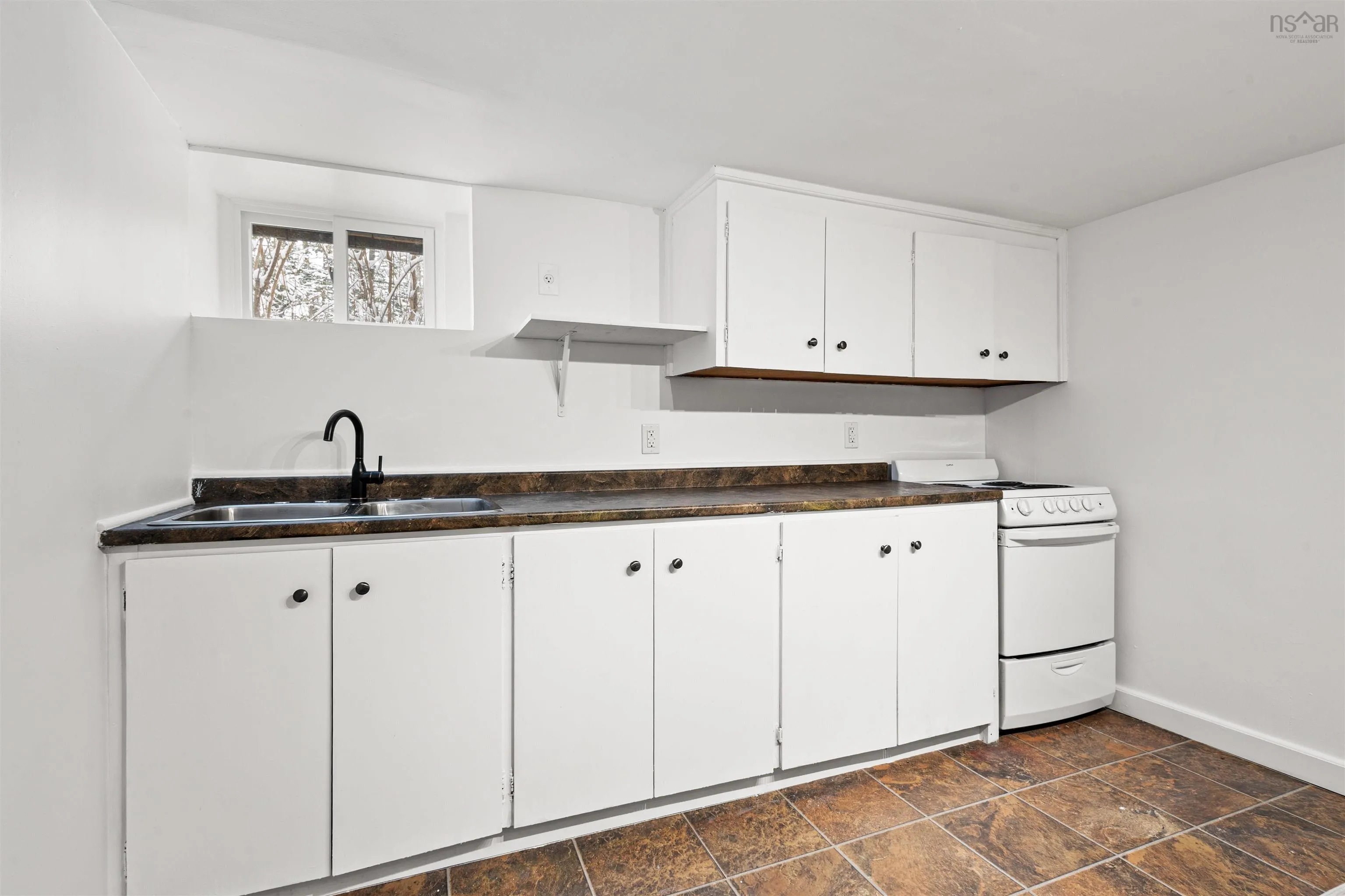 202 Gaspereau Avenue, Wolfville Ns B4p 2e6, 5 Bedrooms Bedrooms, ,2 BathroomsBathrooms,Residential,For Sale,Gaspereau,202507402