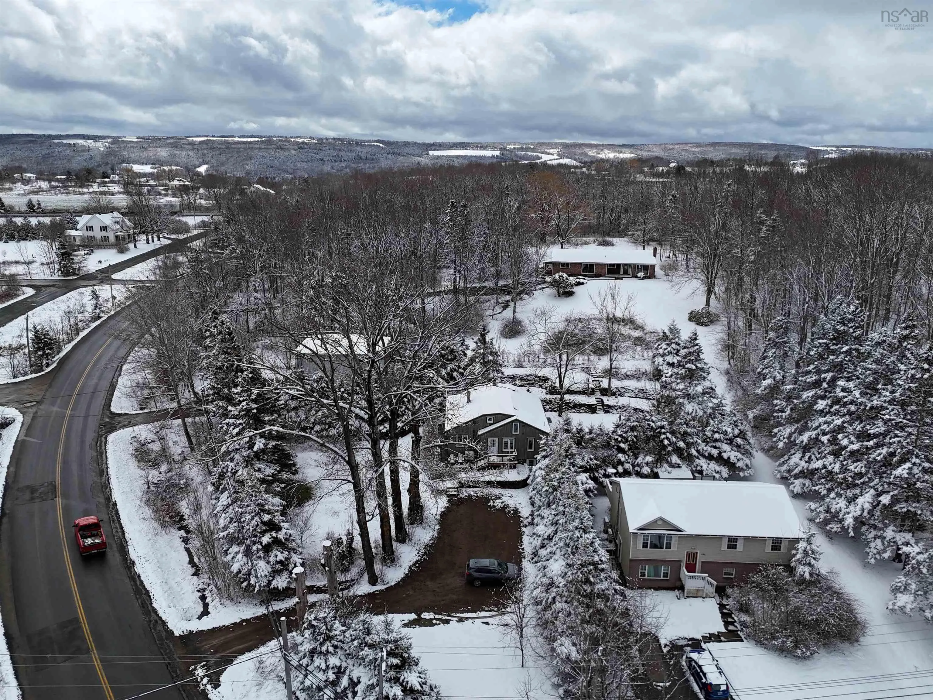 202 Gaspereau Avenue, Wolfville Ns B4p 2e6, 5 Bedrooms Bedrooms, ,2 BathroomsBathrooms,Residential,For Sale,Gaspereau,202507402
