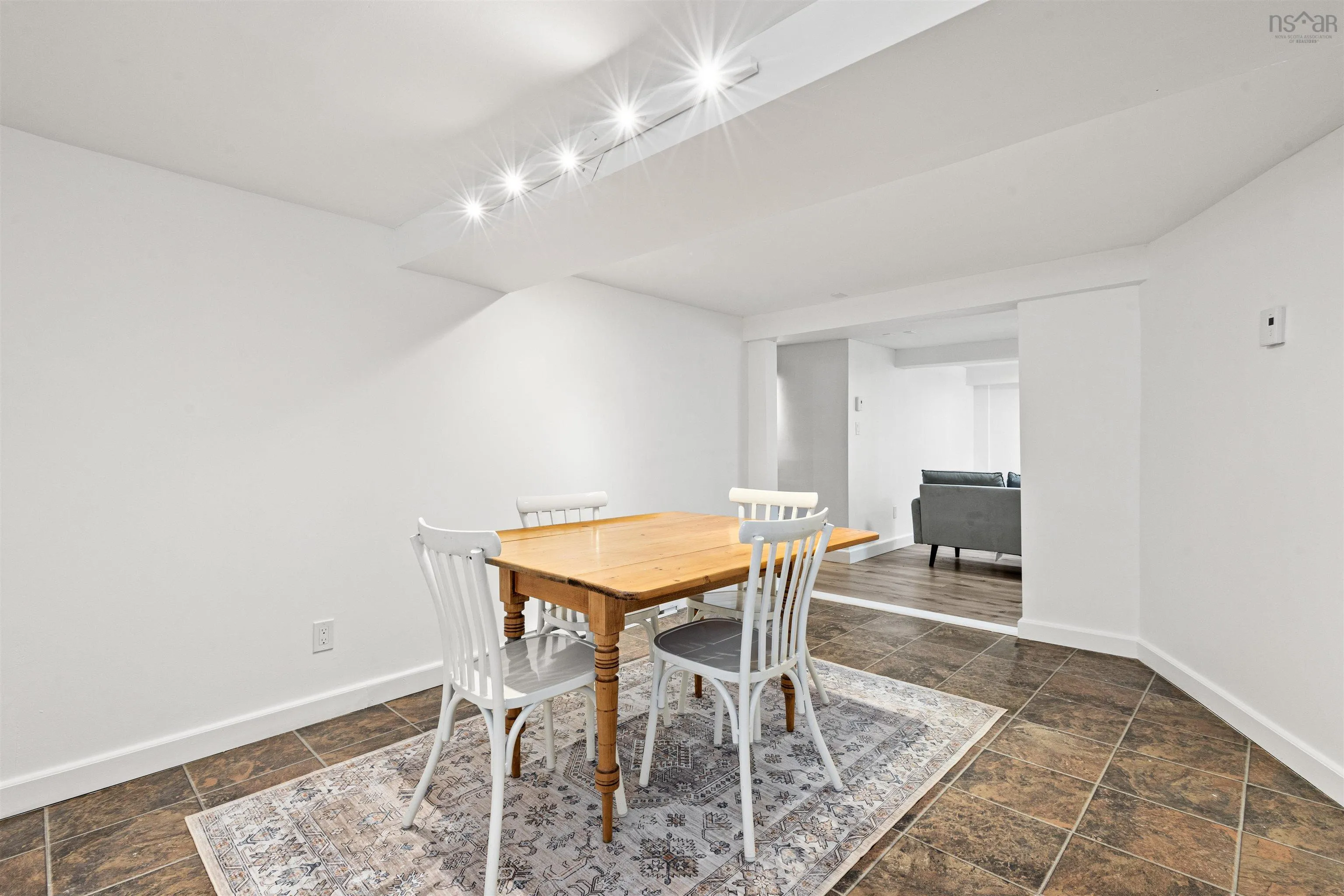 202 Gaspereau Avenue, Wolfville Ns B4p 2e6, 5 Bedrooms Bedrooms, ,2 BathroomsBathrooms,Residential,For Sale,Gaspereau,202507402