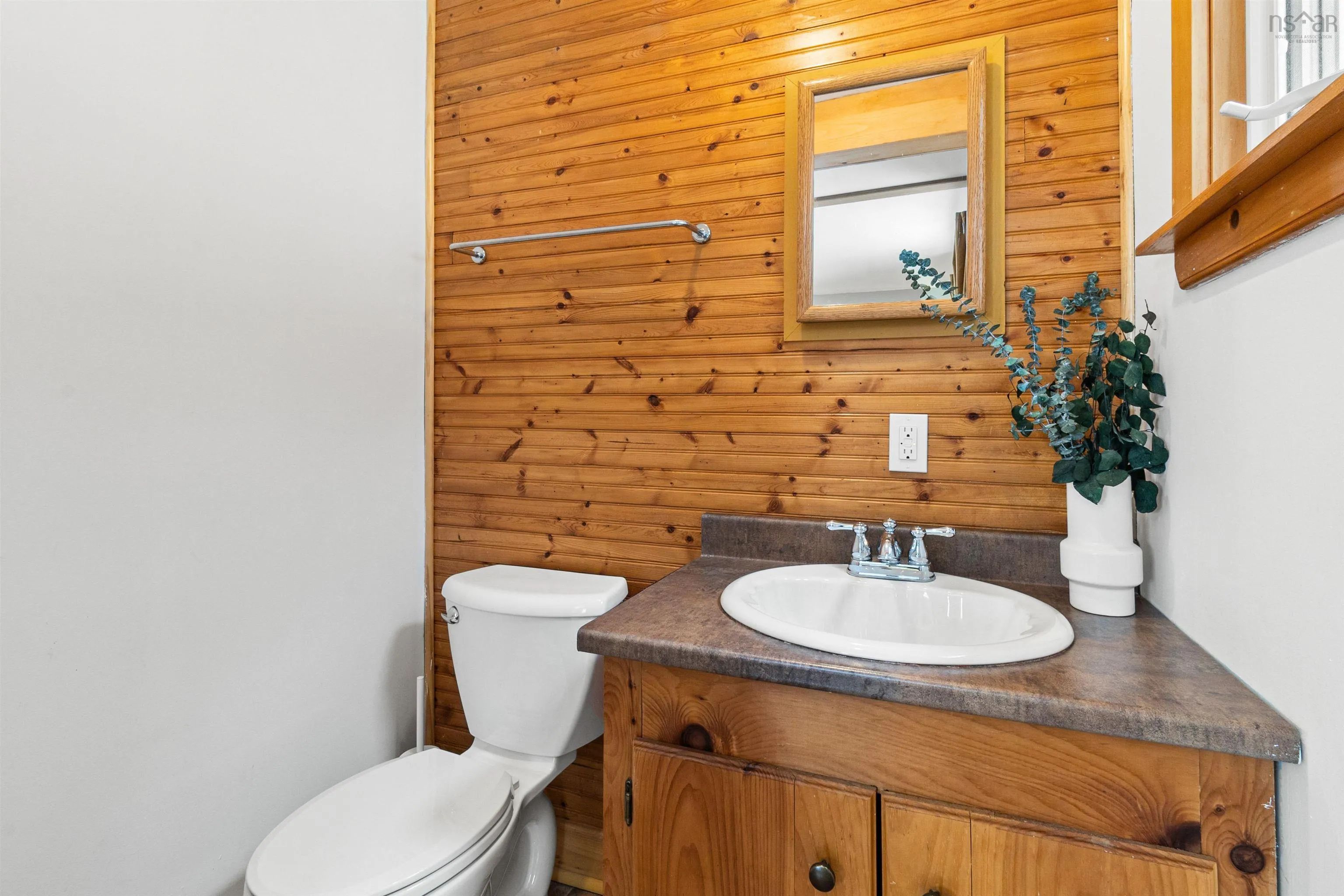 202 Gaspereau Avenue, Wolfville Ns B4p 2e6, 5 Bedrooms Bedrooms, ,2 BathroomsBathrooms,Residential,For Sale,Gaspereau,202507402